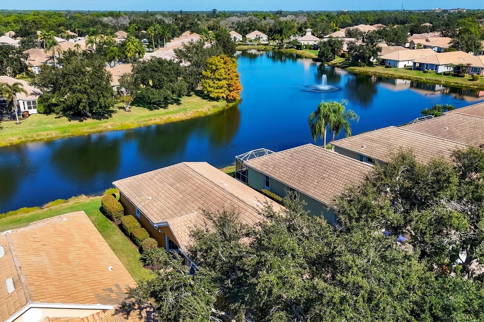 Image 4 of 44 For 4226 Reflections Parkway