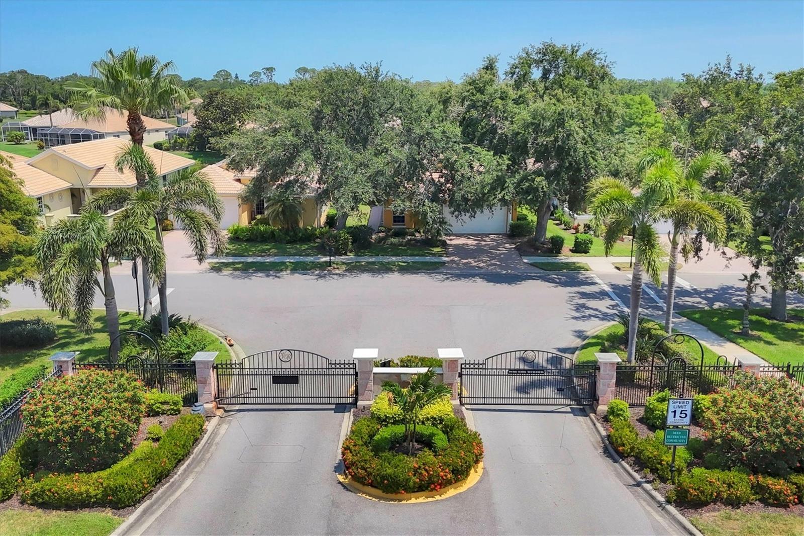 Image 40 of 44 For 4226 Reflections Parkway