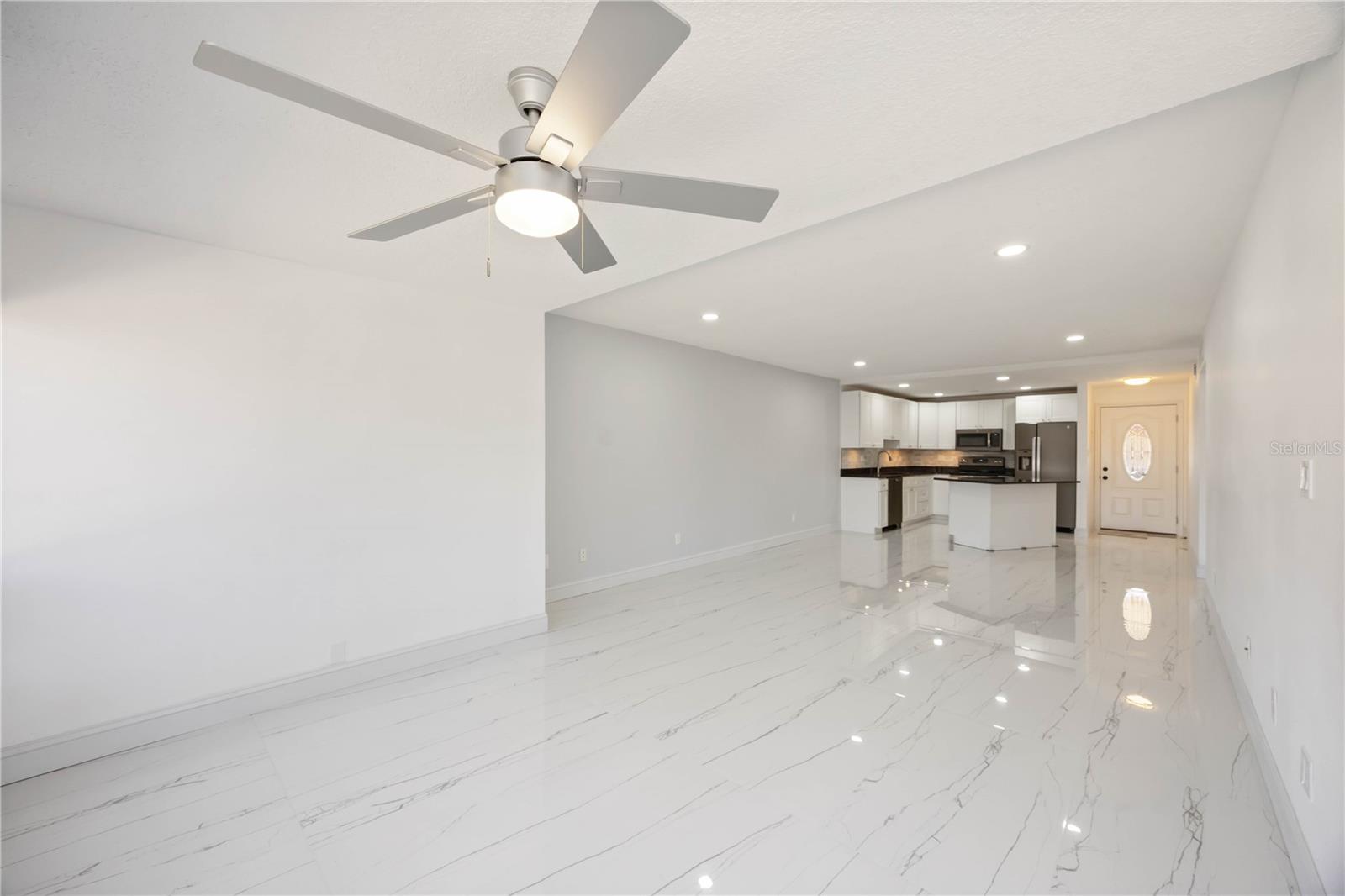 Image 19 of 70 For 9608 Valencia Cove