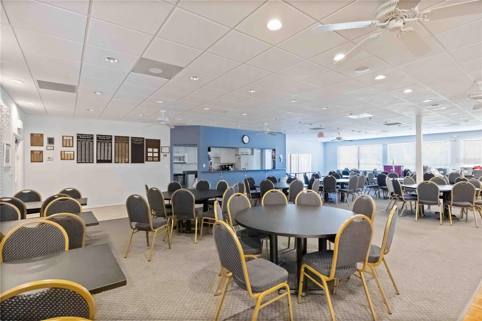 Image 43 of 70 For 9608 Valencia Cove