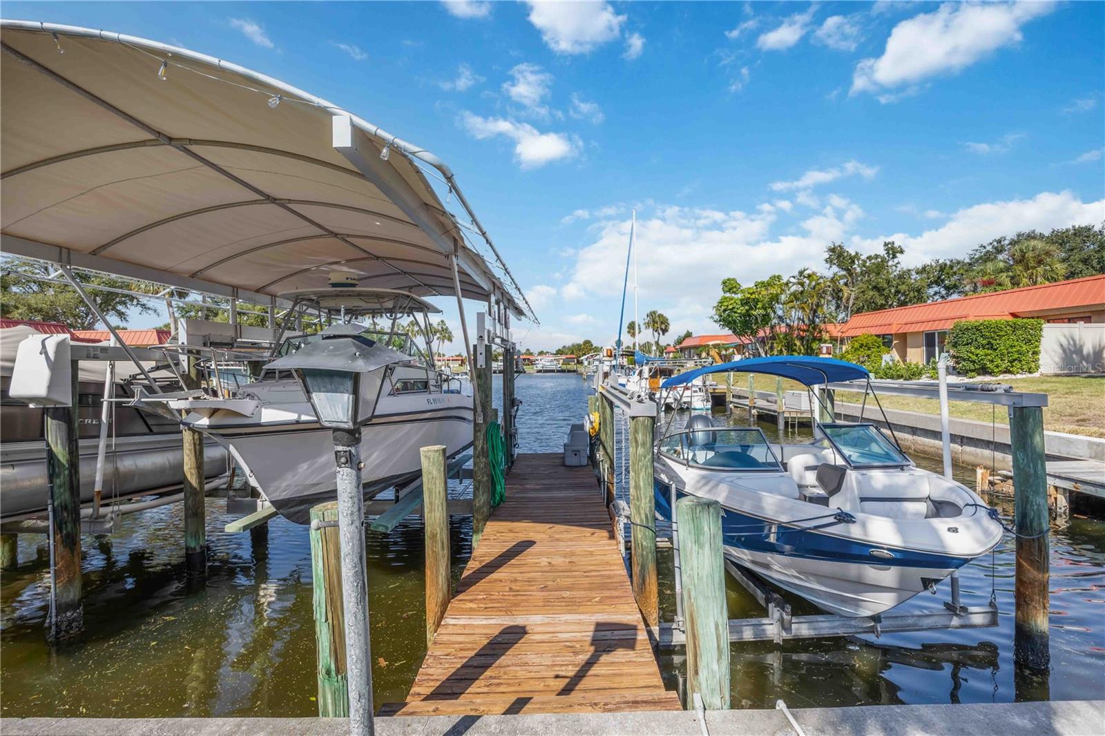 Image 7 of 70 For 9608 Valencia Cove