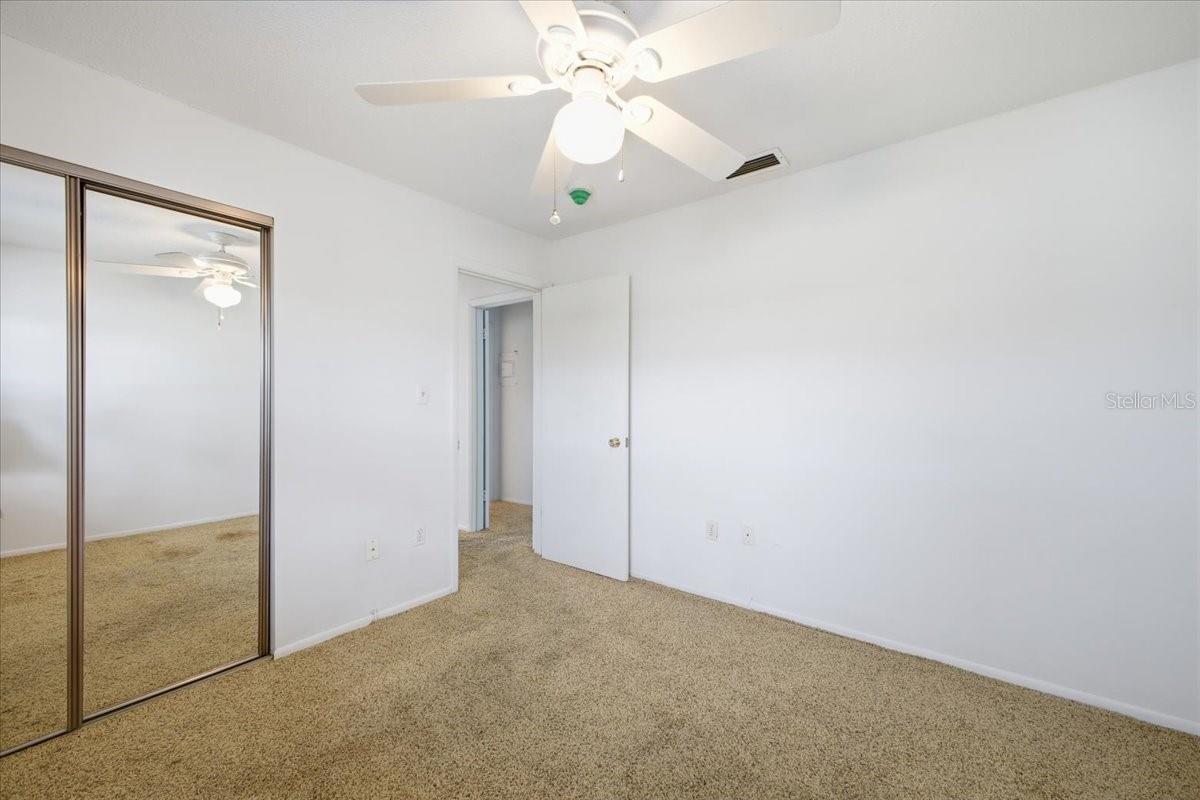 Image 21 of 35 For 611 Gulf Drive N C29