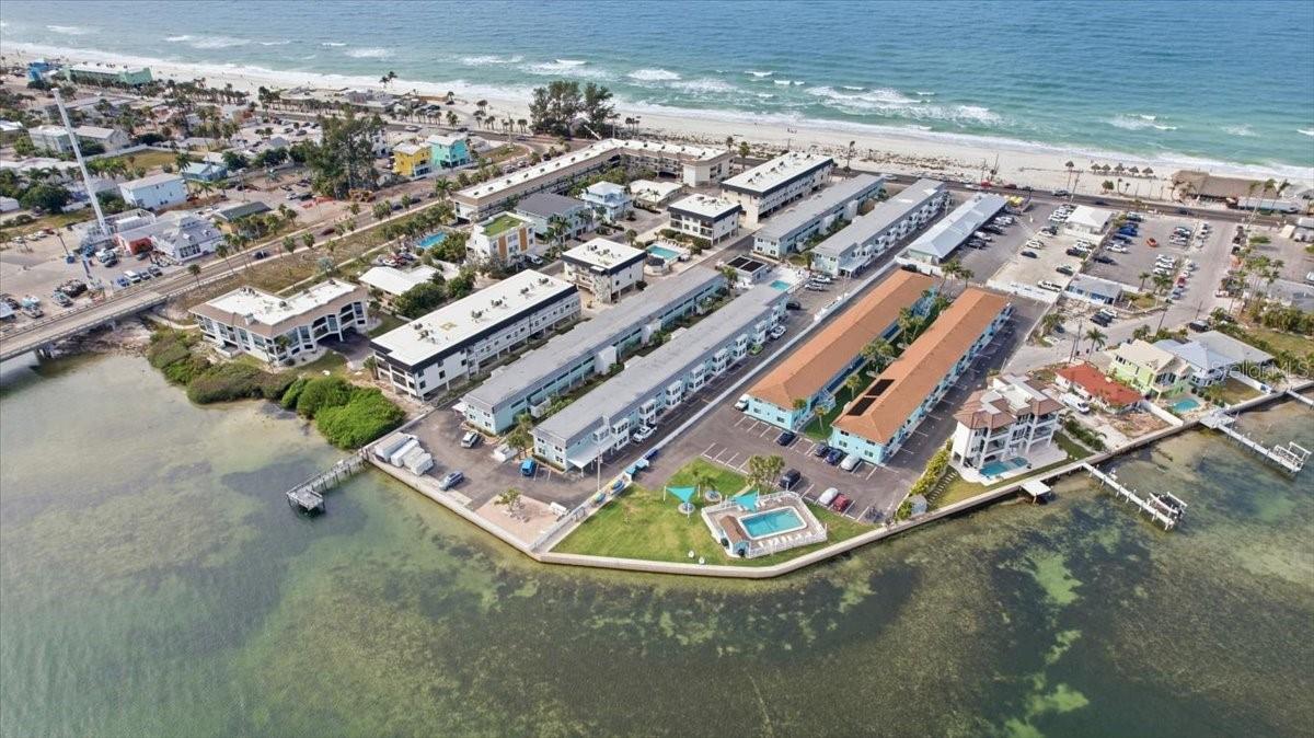 Image 31 of 35 For 611 Gulf Drive N C29