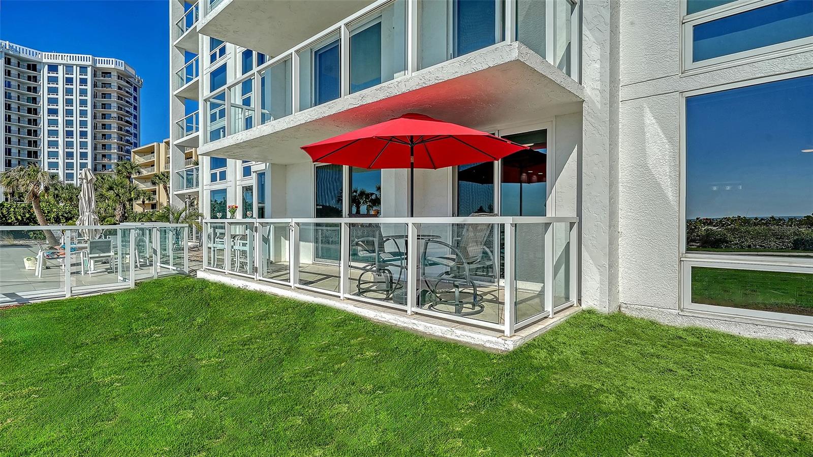 Image 24 of 53 For 2425 Gulf Of Mexico Drive 1e