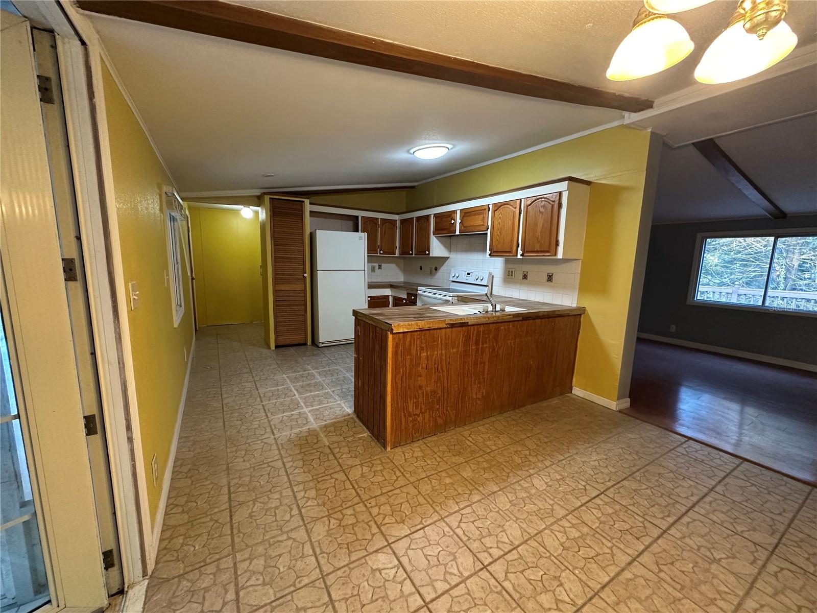 Image 5 of 18 For 6690 Macopin Lane