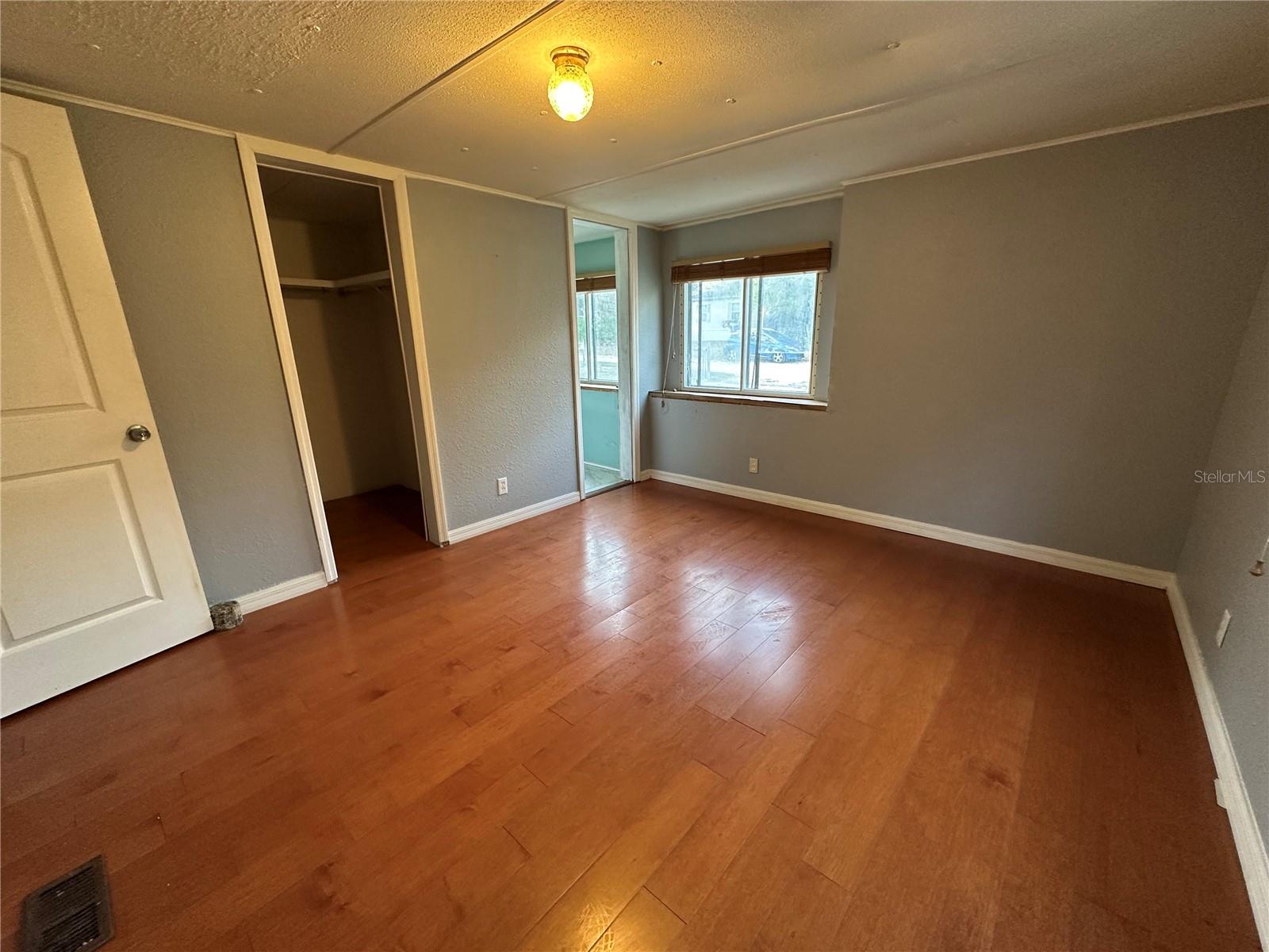 Image 9 of 18 For 6690 Macopin Lane