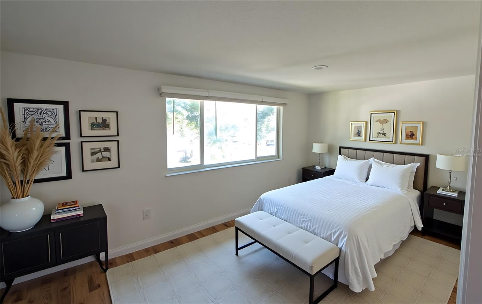 Image 22 of 34 For 648 Cohen Way