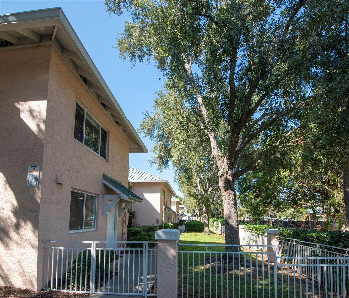 Image 6 of 34 For 648 Cohen Way