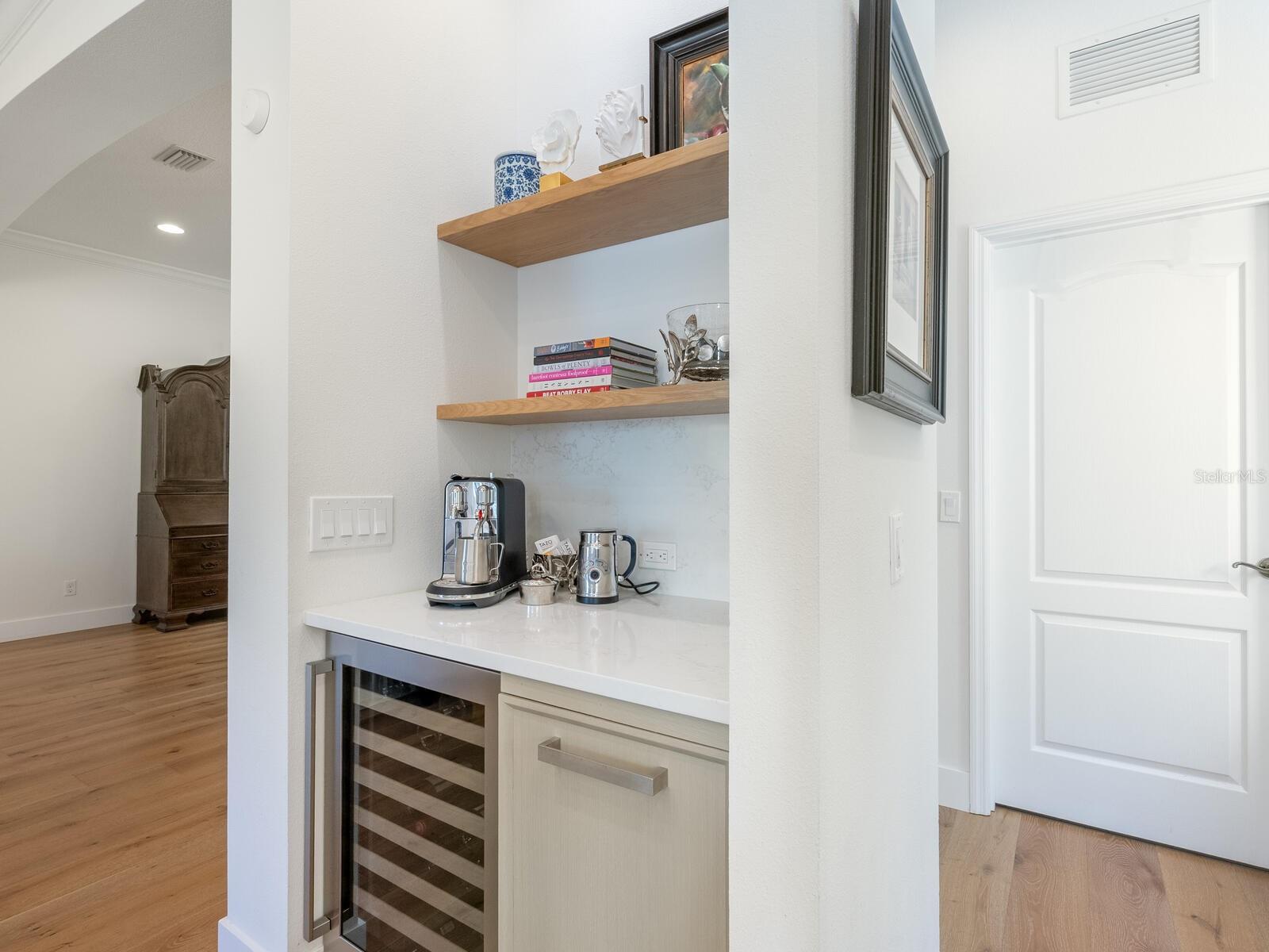 Image 18 of 57 For 12129 Thornhill Court