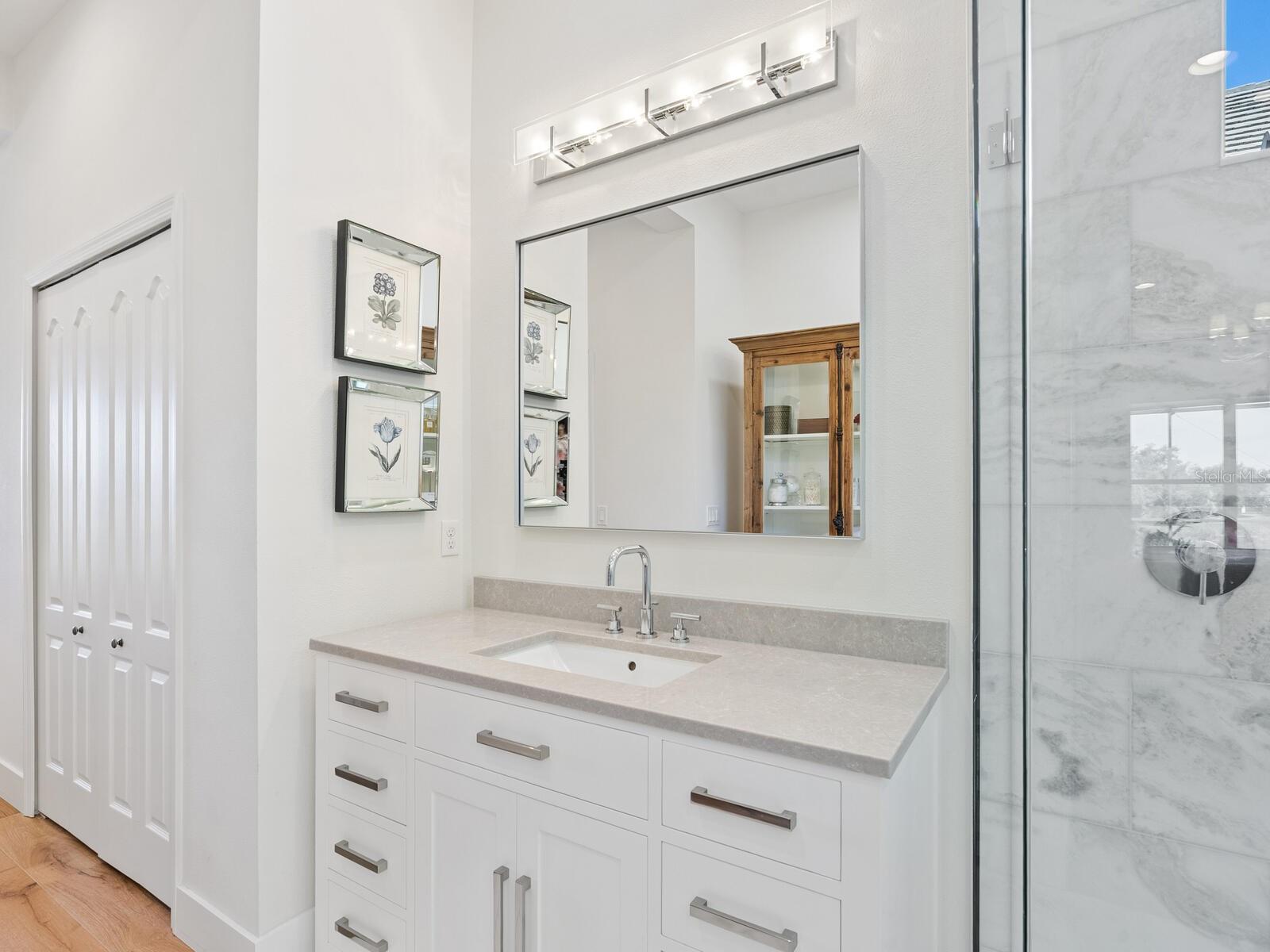 Image 25 of 57 For 12129 Thornhill Court