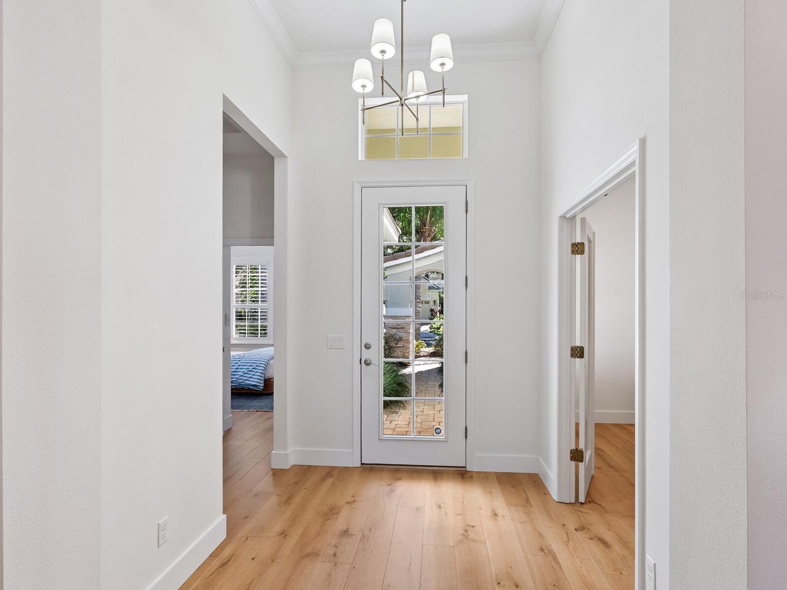 Image 6 of 57 For 12129 Thornhill Court