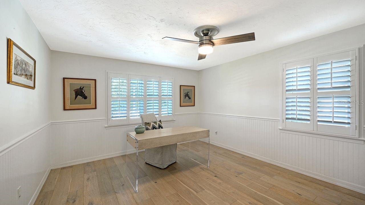 Listing photo id 28 for 4810 Bay Shore Road