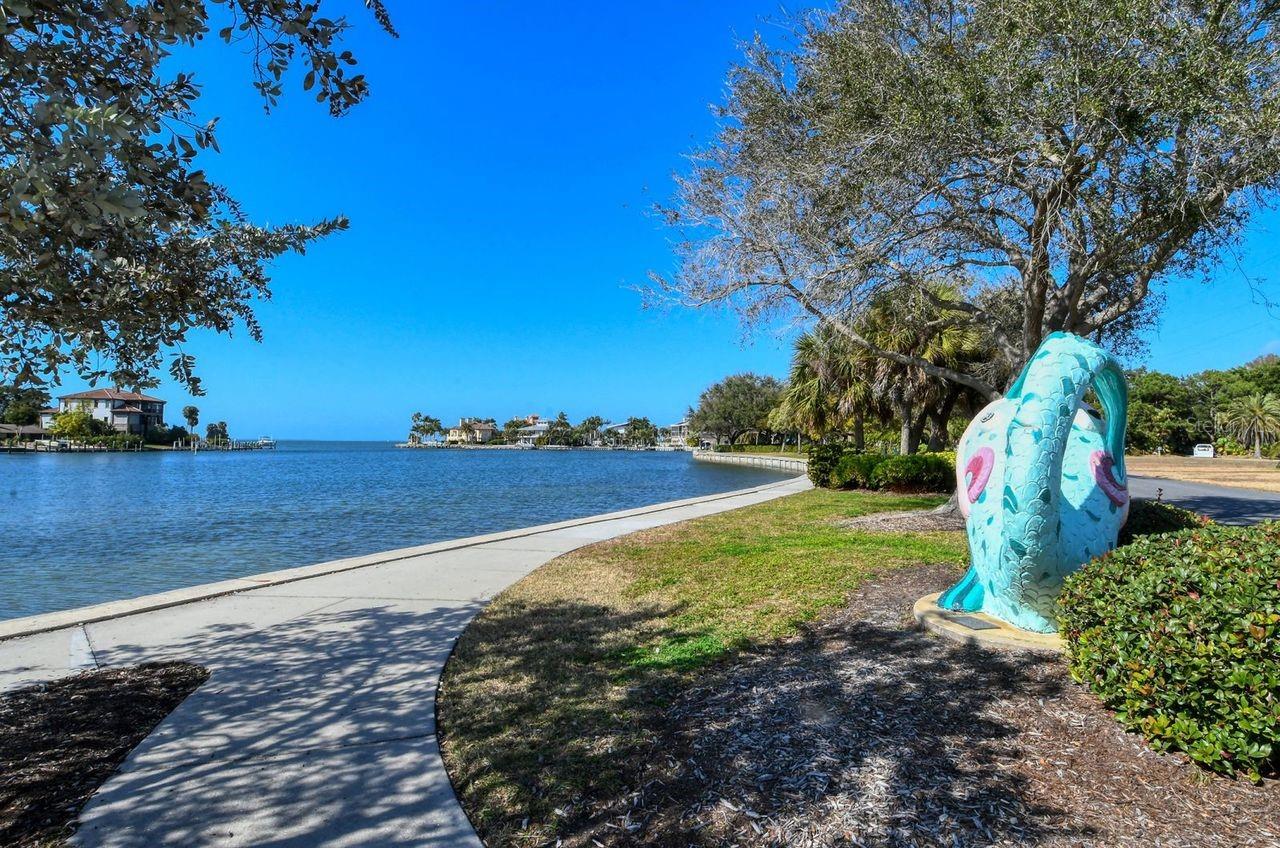 Listing photo id 45 for 4810 Bay Shore Road