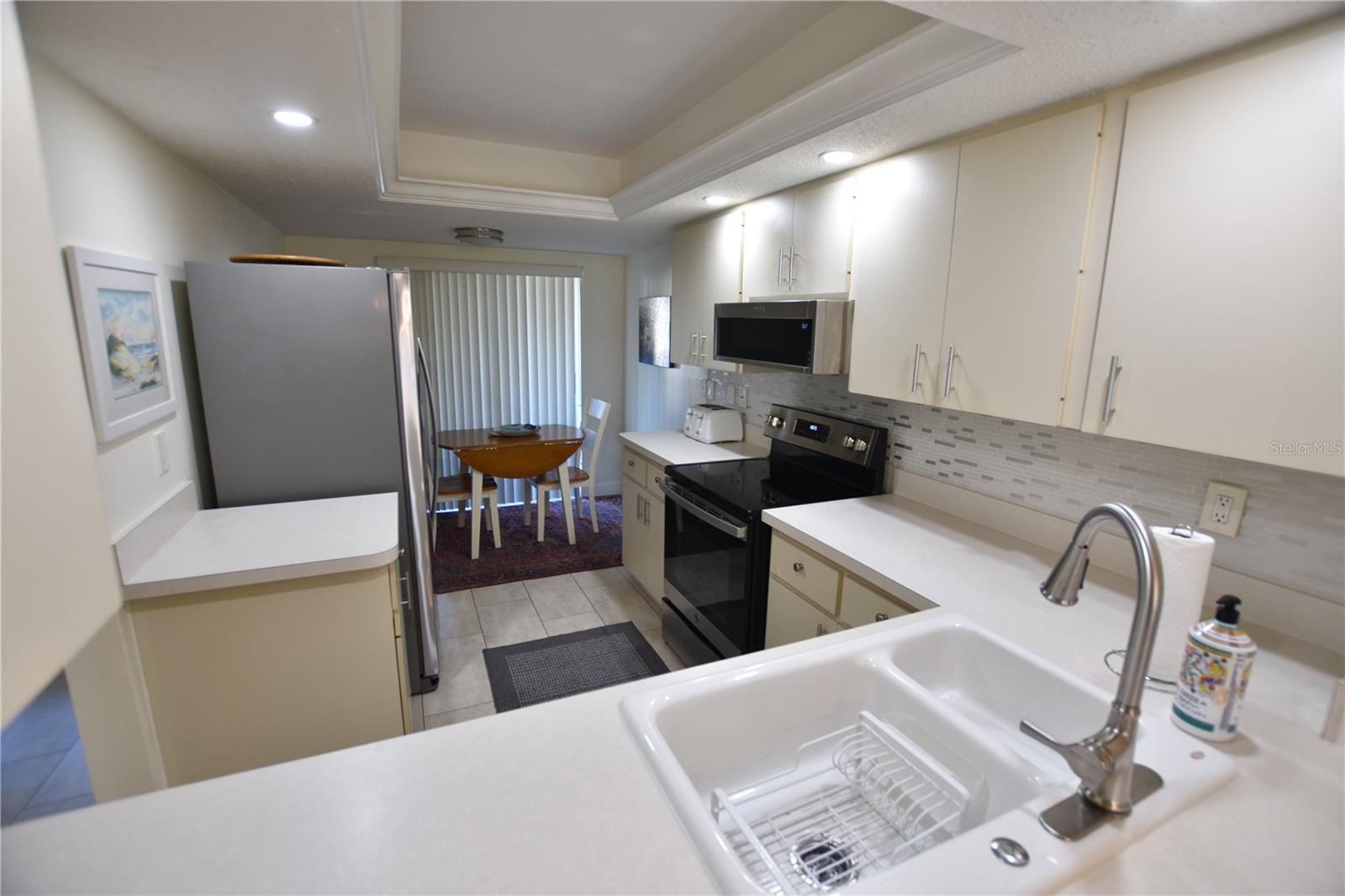 Image 11 of 26 For 5238 Marsh Field Lane 5