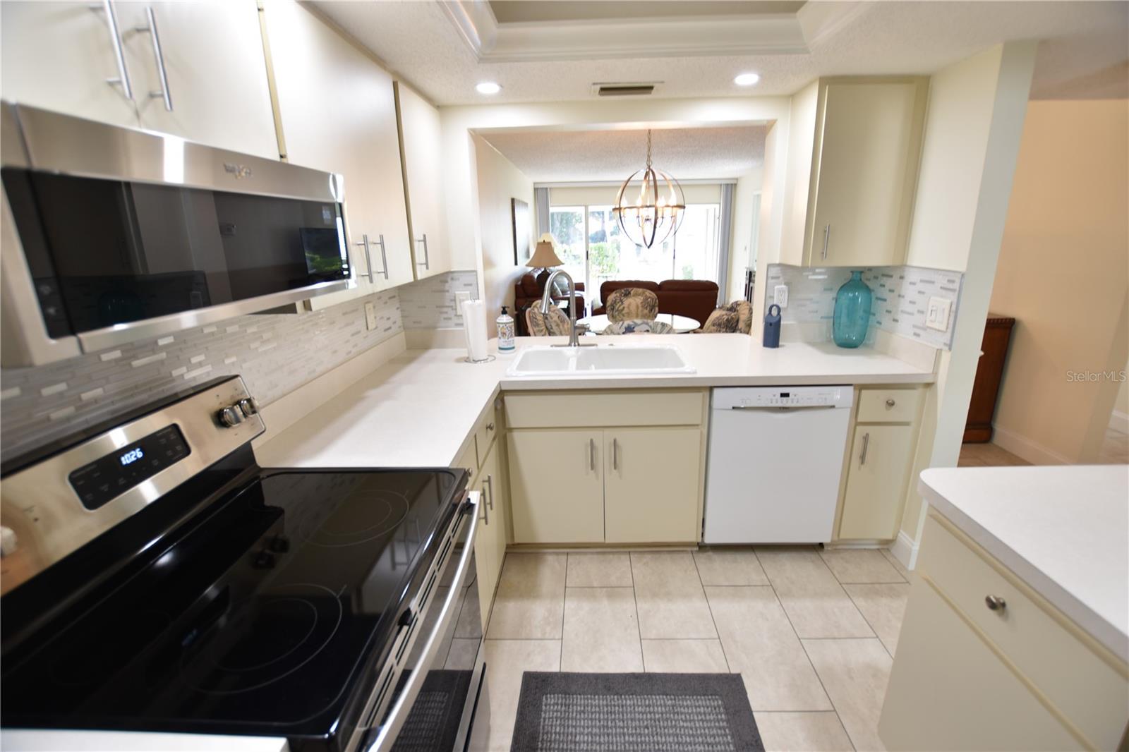 Image 13 of 26 For 5238 Marsh Field Lane 5