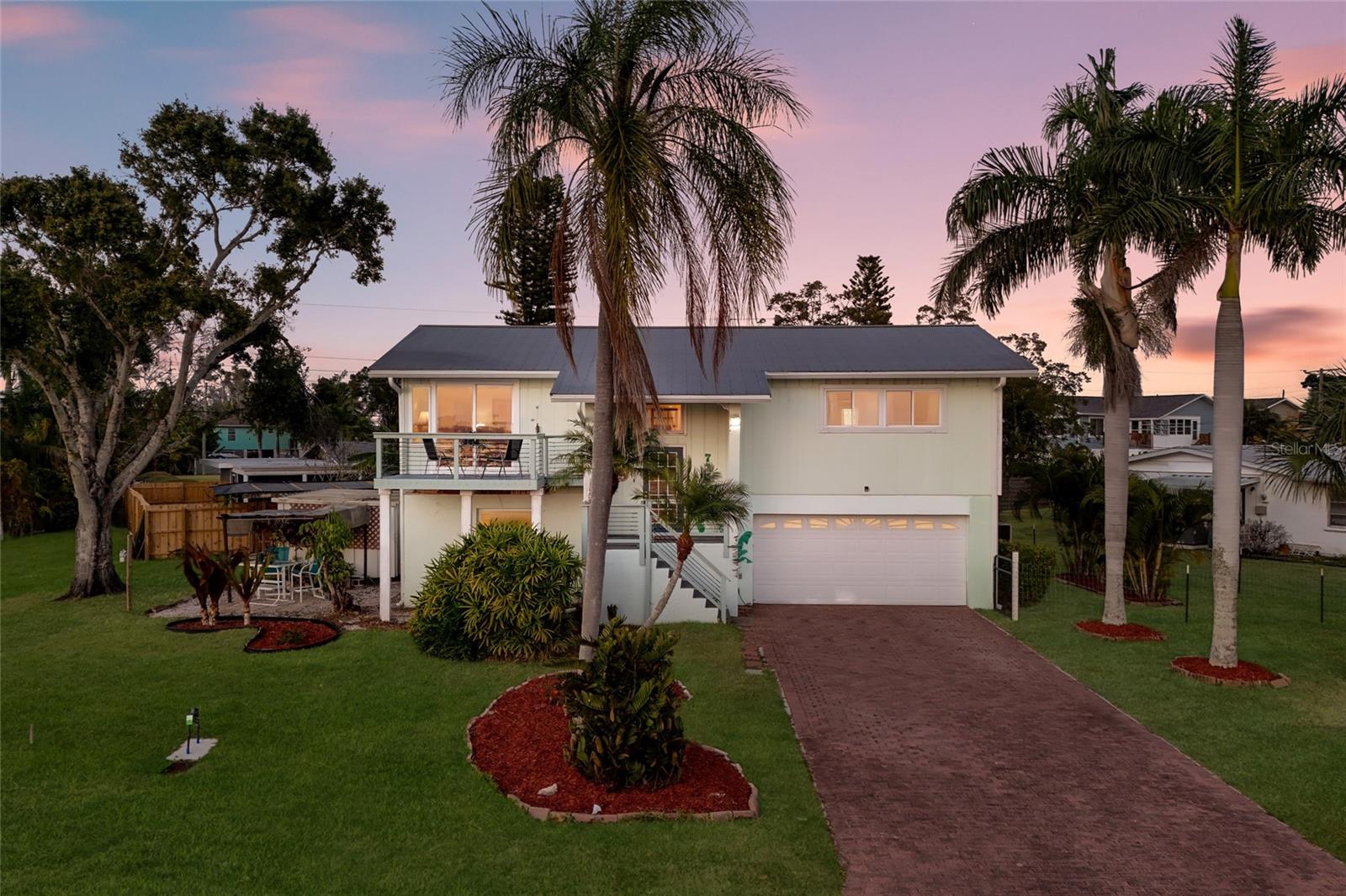 Details for 724 44th Street Court W, PALMETTO, FL 34221