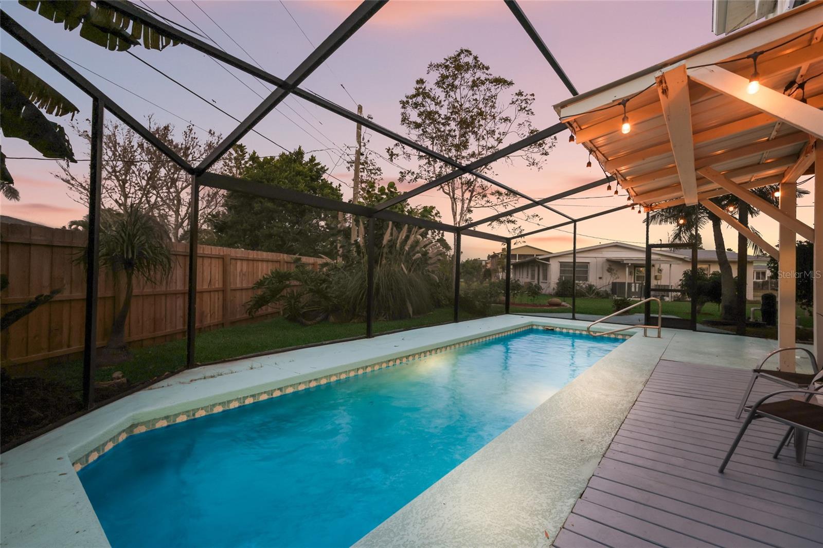 Image 4 of 44 For 724 44th Street Court W