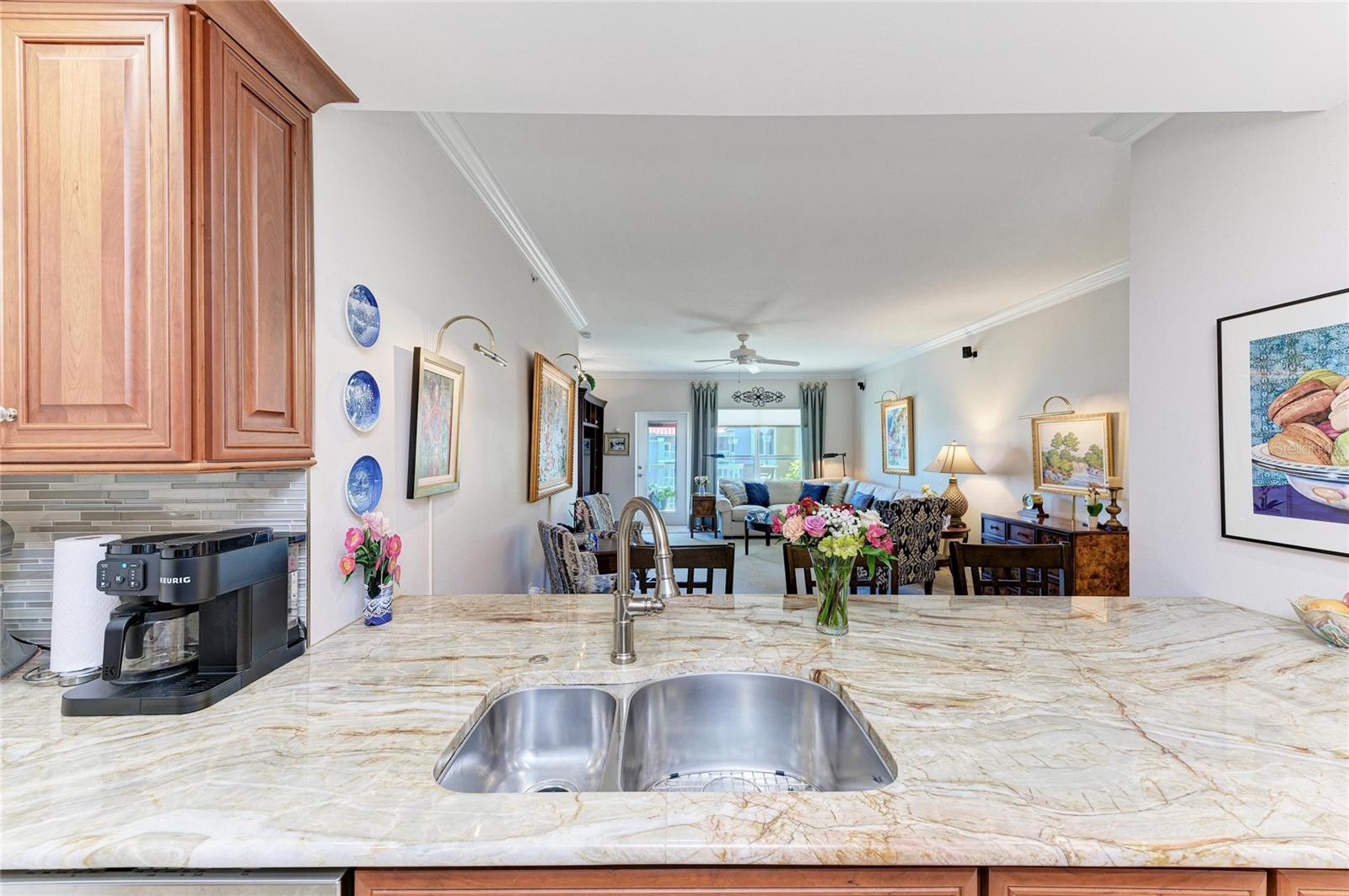 Image 14 of 67 For 808 3rd Avenue W 805