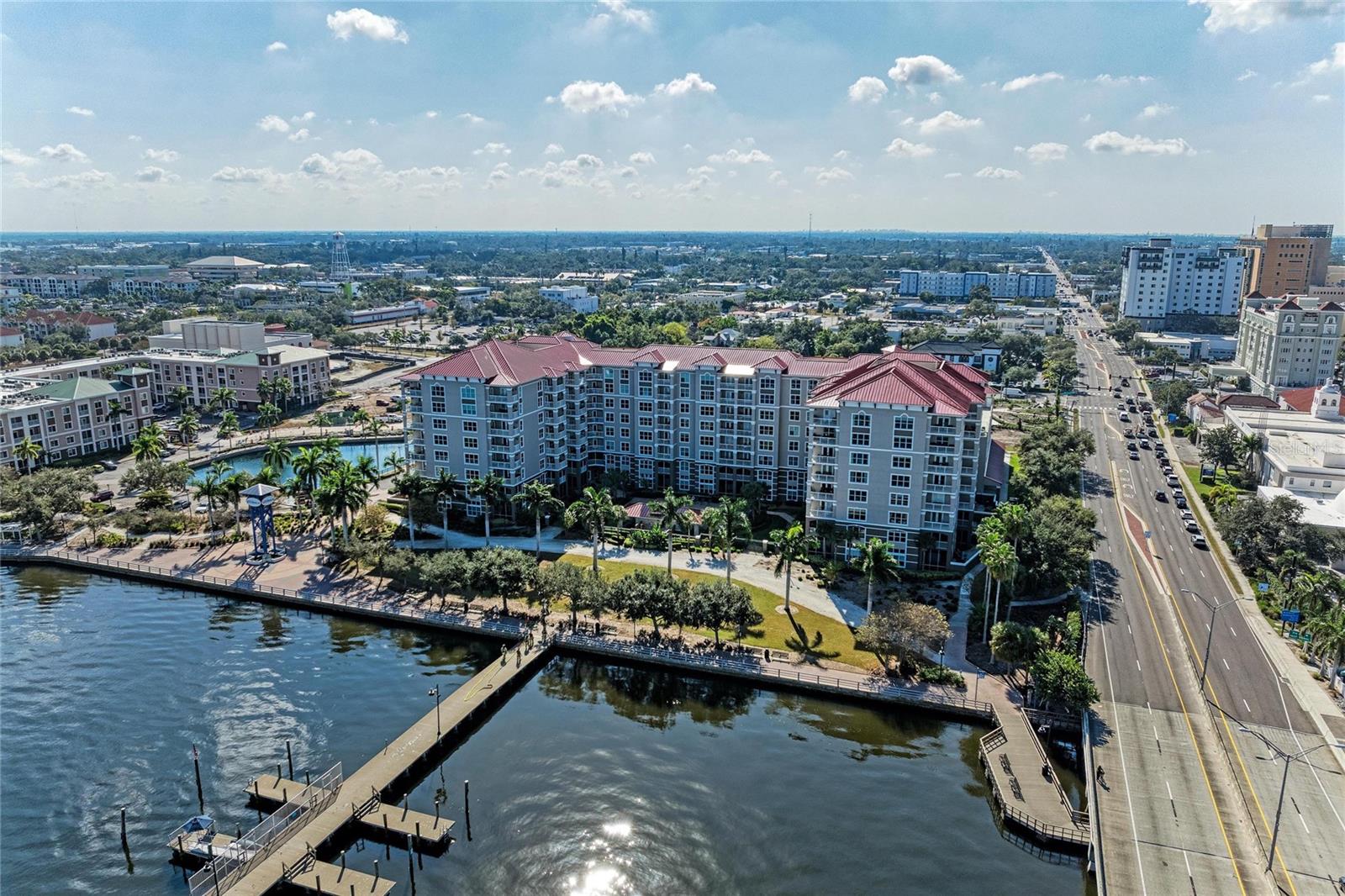 Image 2 of 67 For 808 3rd Avenue W 805