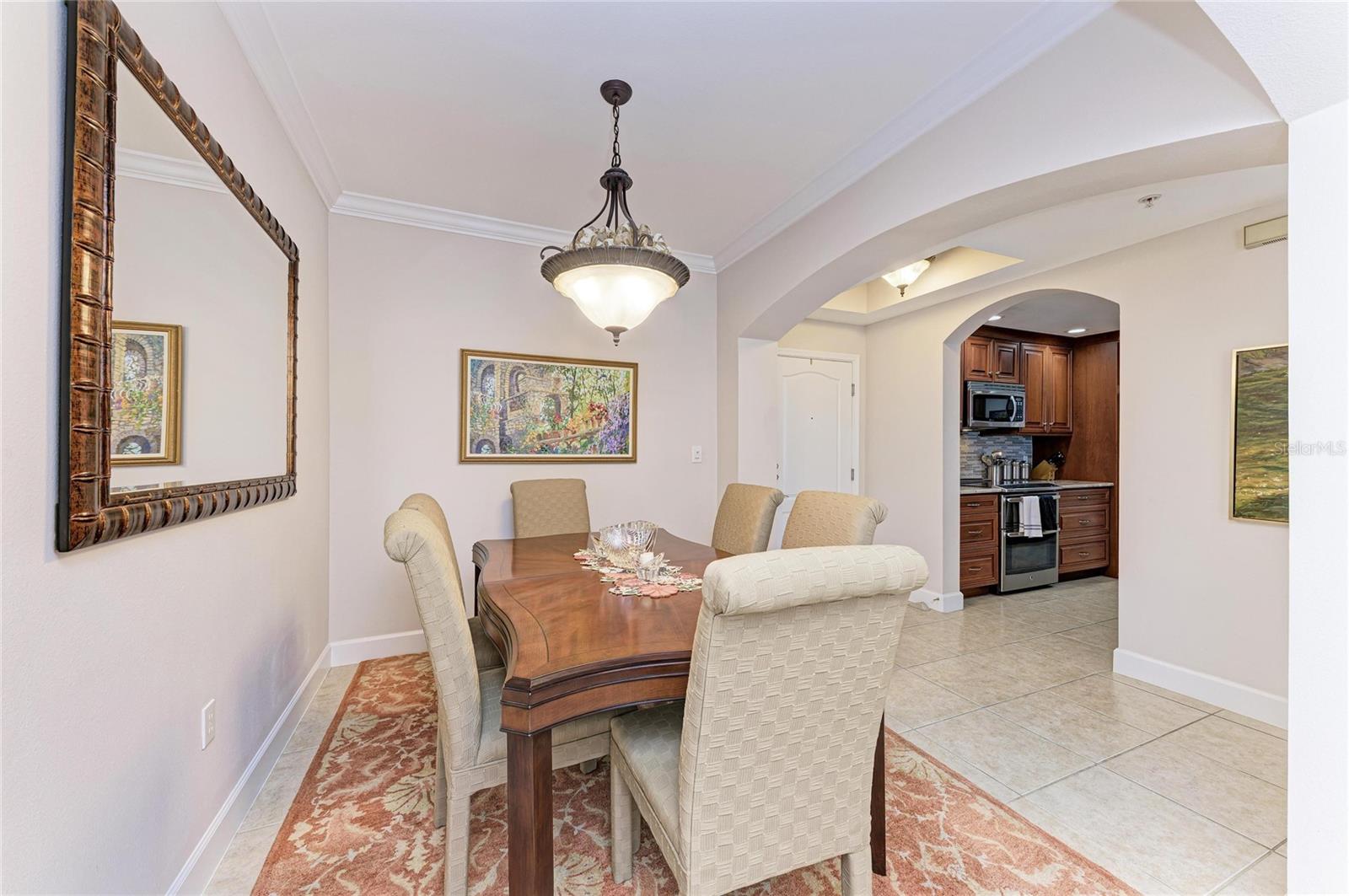 Image 21 of 67 For 808 3rd Avenue W 805