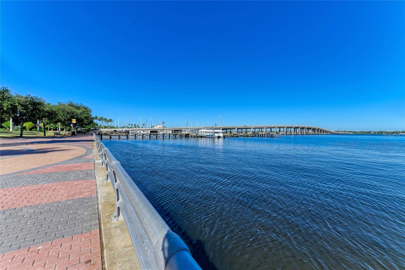 Image 49 of 67 For 808 3rd Avenue W 805