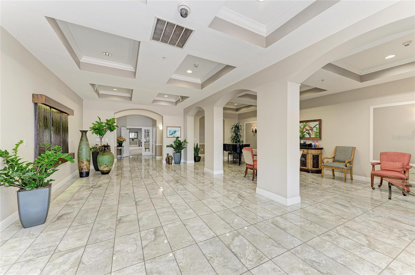 Image 6 of 67 For 808 3rd Avenue W 805