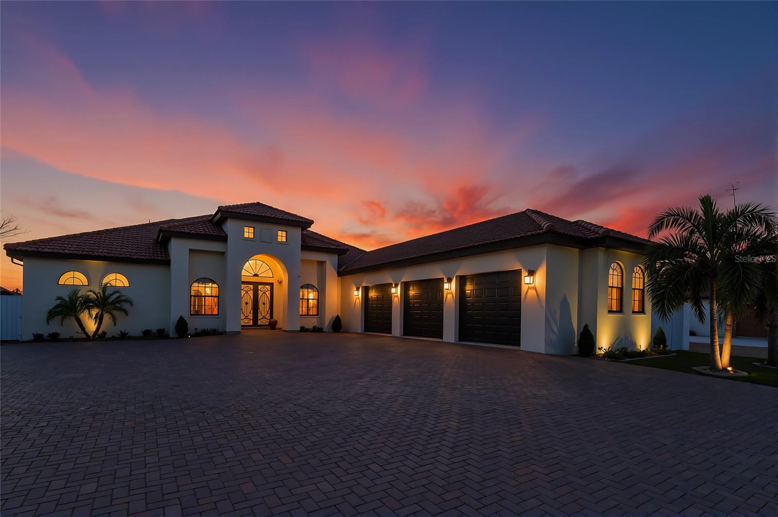 Image 2 of 66 For 7505 27th Avenue W