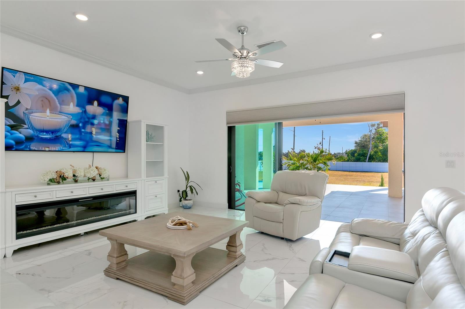 Image 20 of 66 For 7505 27th Avenue W