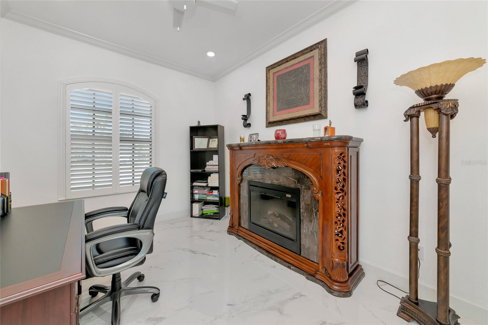 Image 23 of 66 For 7505 27th Avenue W