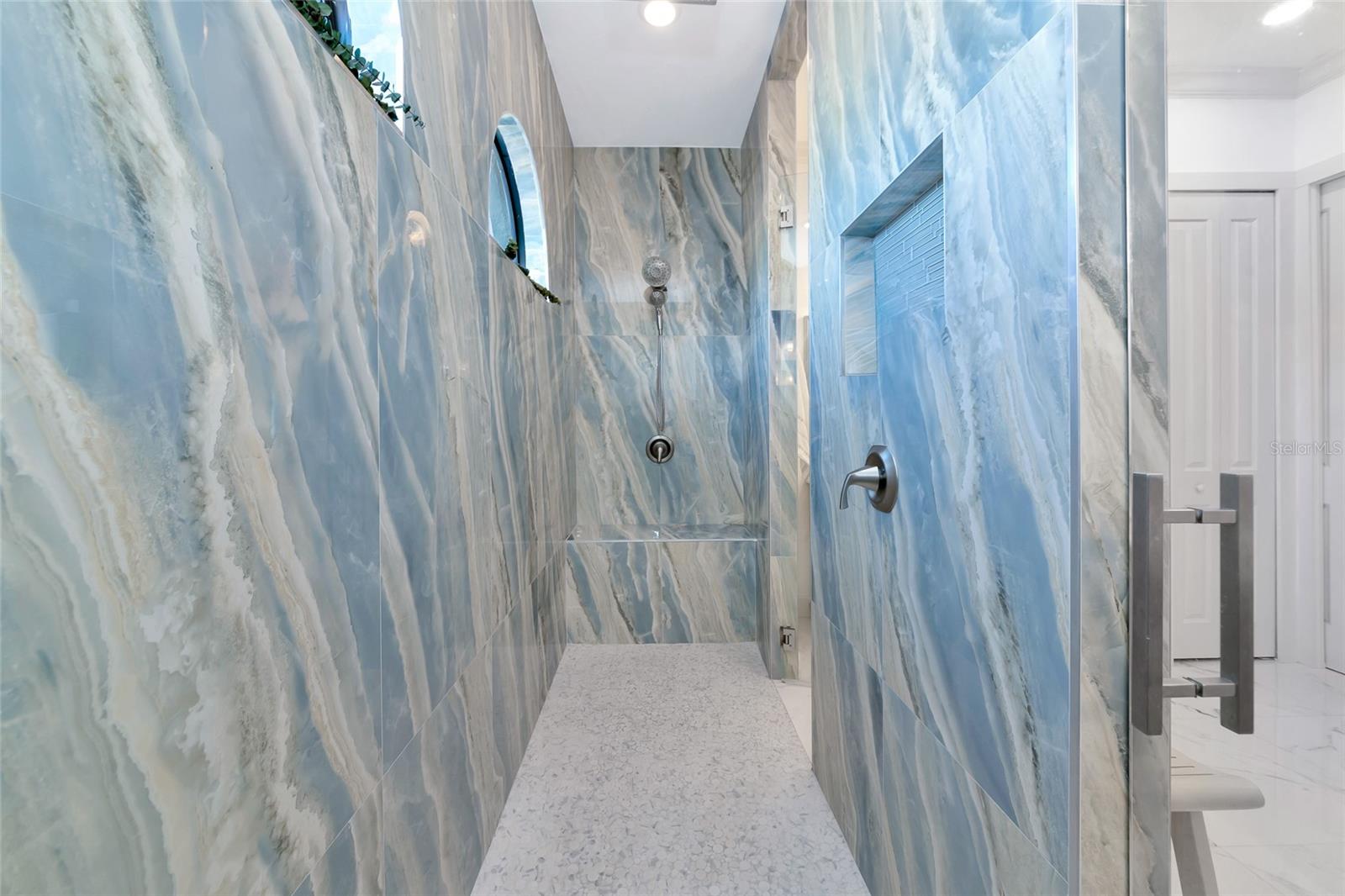 Image 34 of 66 For 7505 27th Avenue W