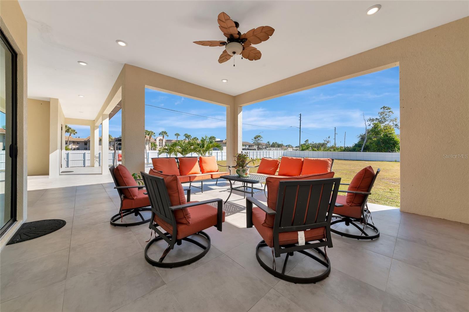 Image 48 of 66 For 7505 27th Avenue W