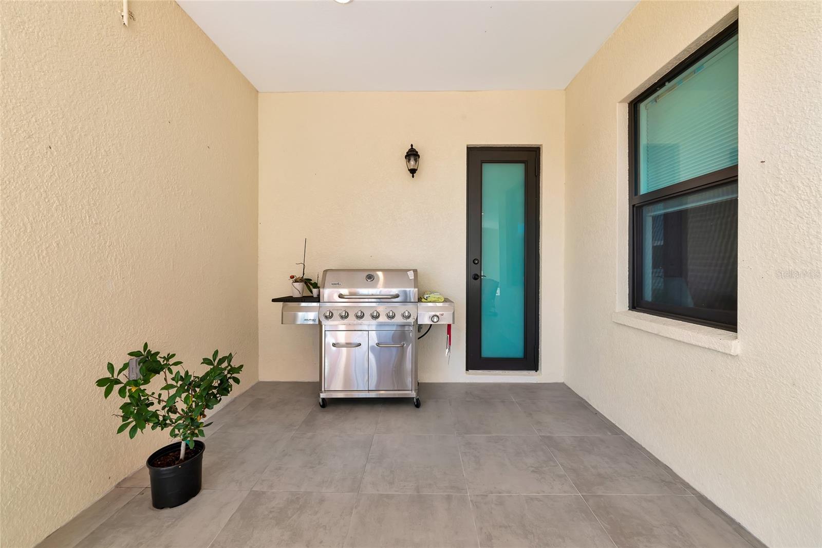 Image 50 of 66 For 7505 27th Avenue W