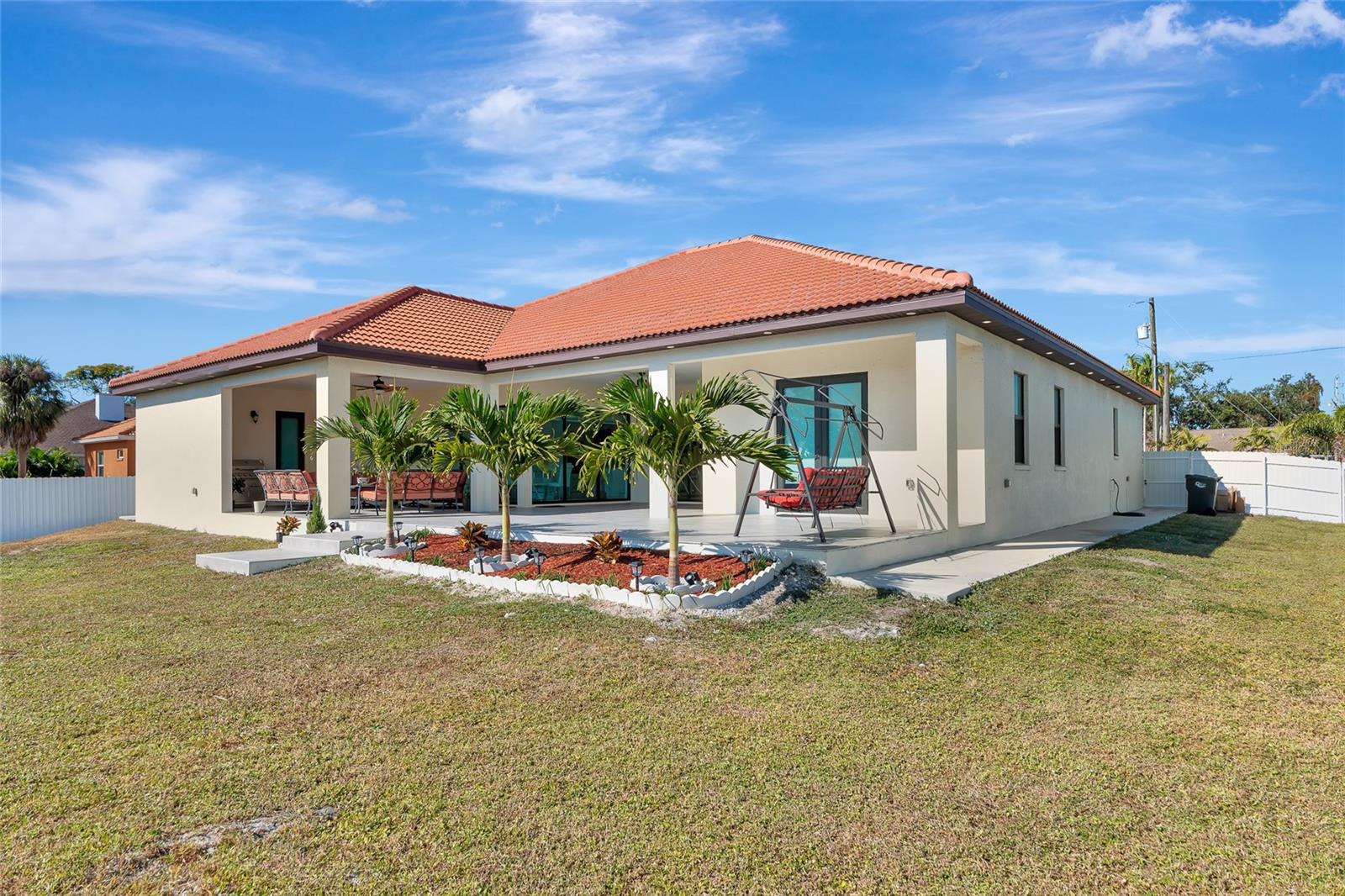 Image 51 of 66 For 7505 27th Avenue W