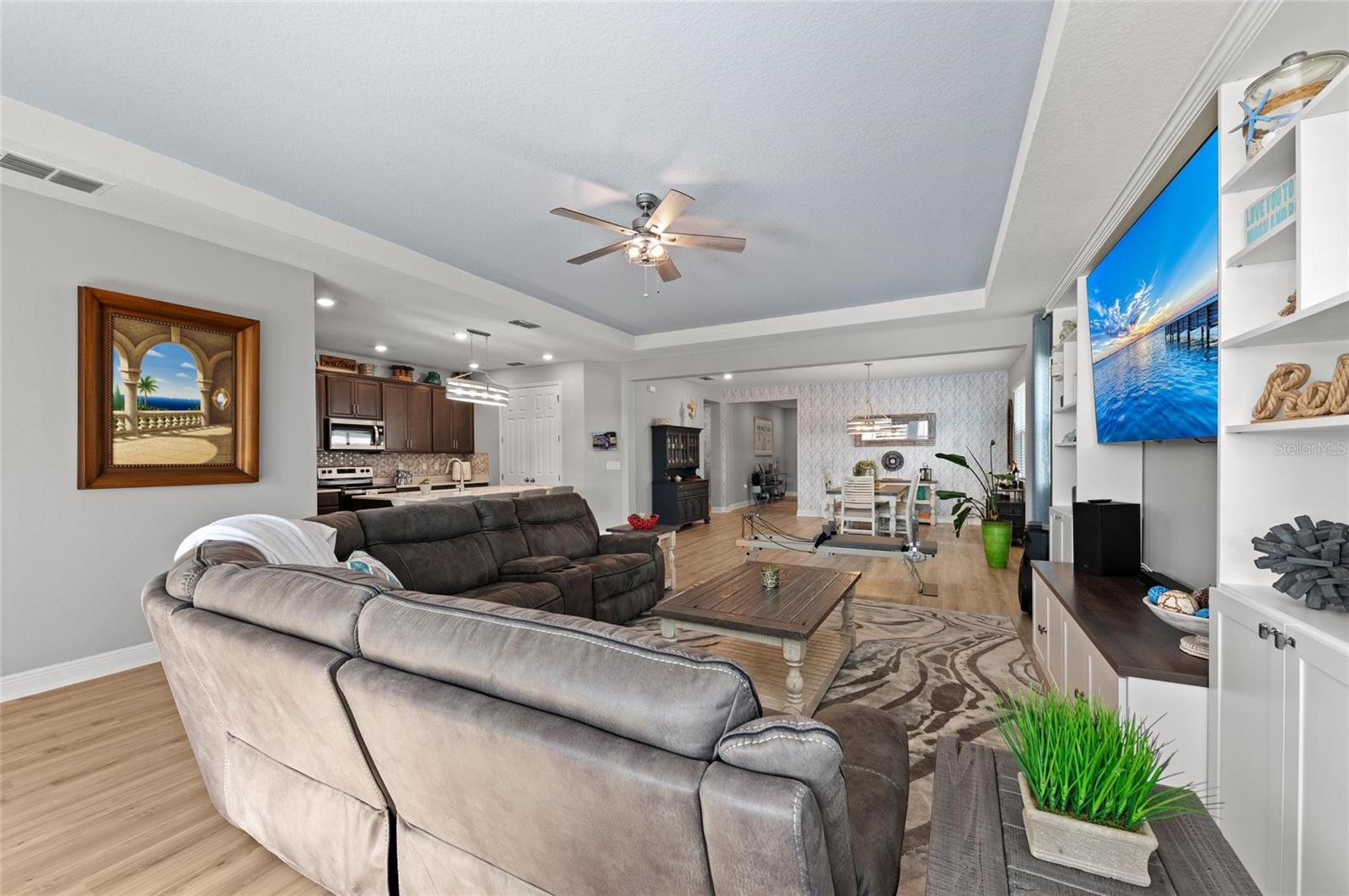 Image 15 of 64 For 14238 59th Circle E