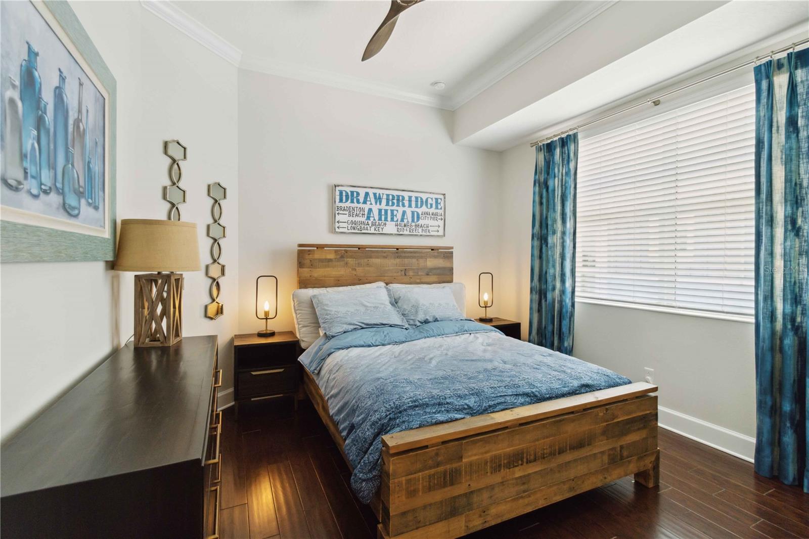 Image 24 of 88 For 230 Sapphire Lake Drive 201