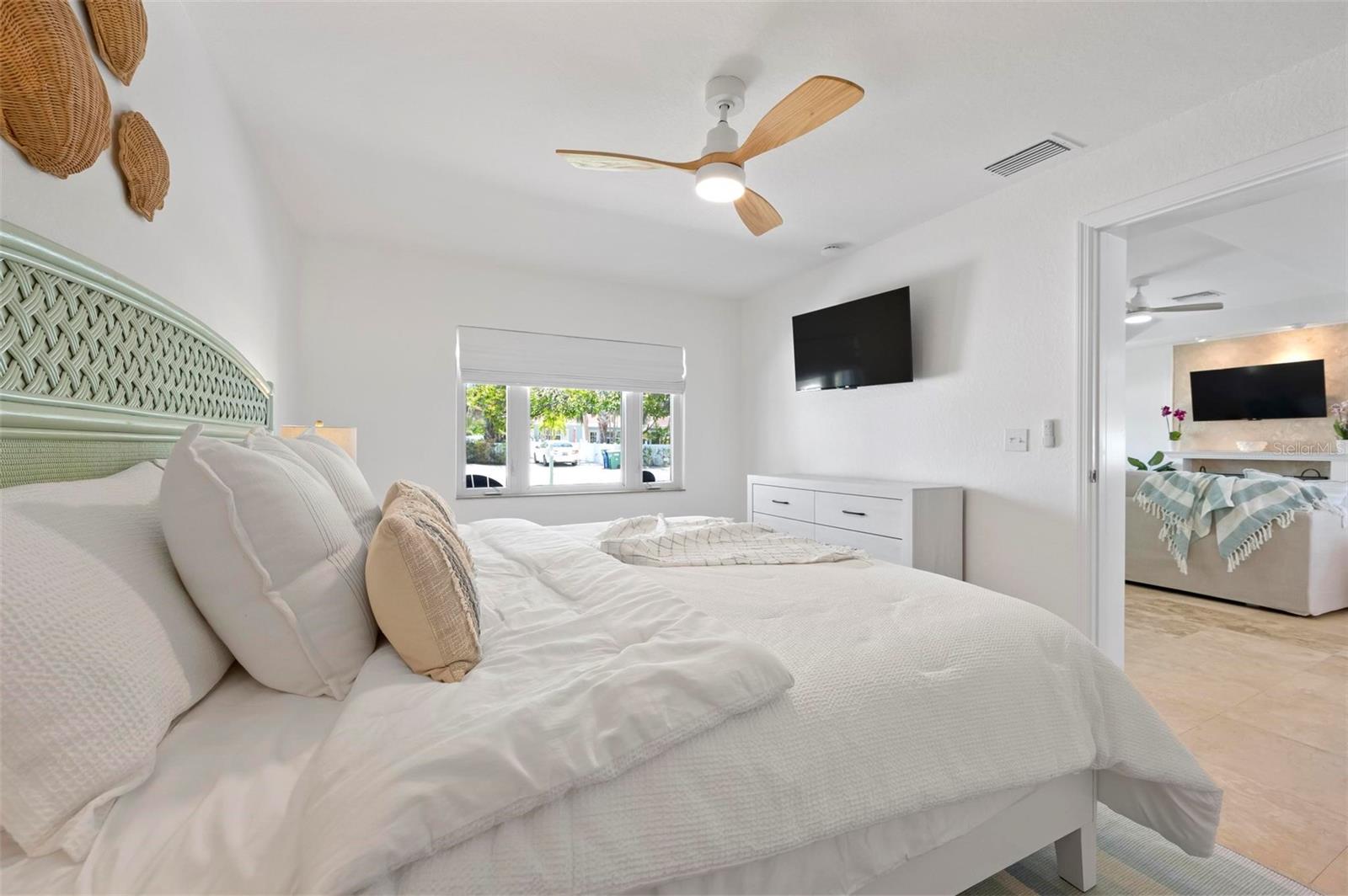 Image 37 of 79 For 204 75th Street