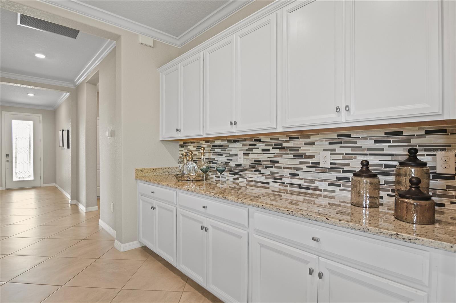 Image 6 of 89 For 4545 Baltry Court