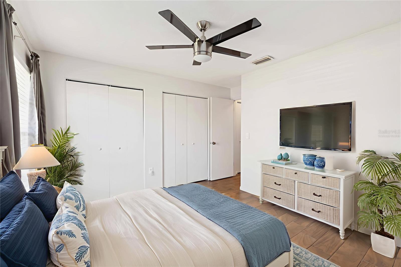 Image 20 of 37 For 4202 Center Pointe Lane 30