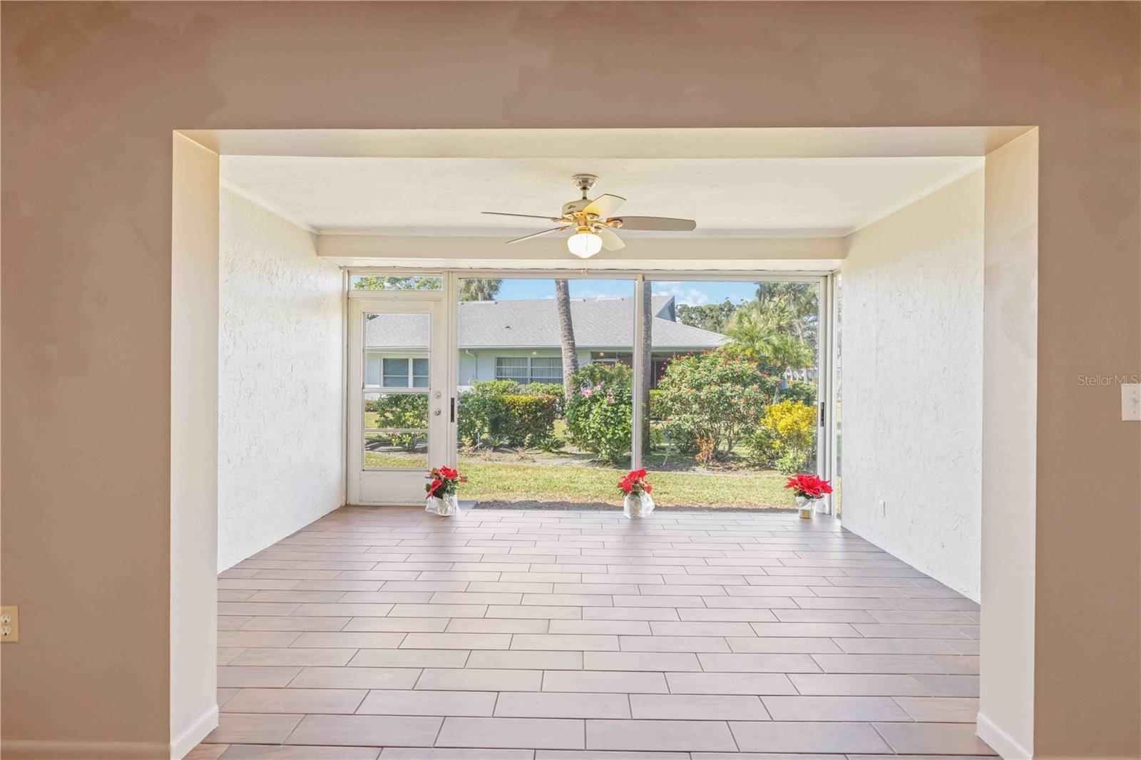 Image 32 of 37 For 4202 Center Pointe Lane 30