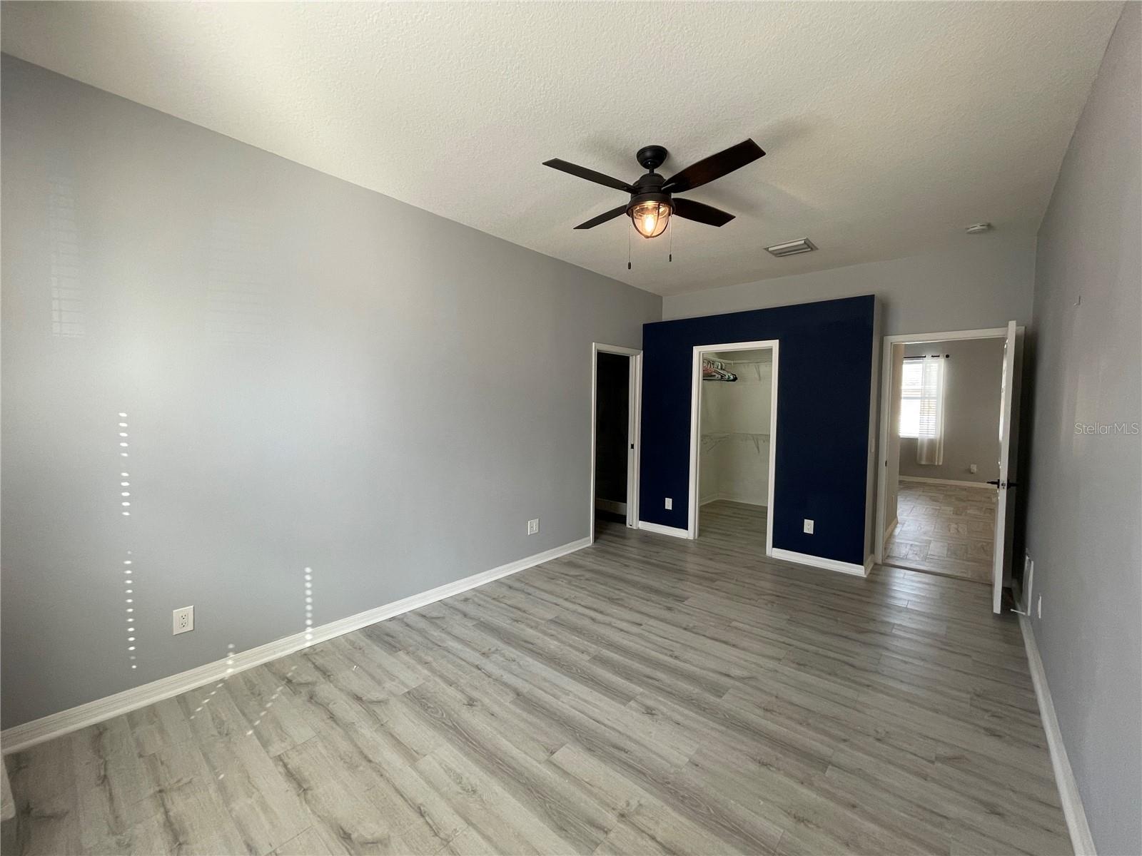 Image 20 of 54 For 11814 53rd Court E