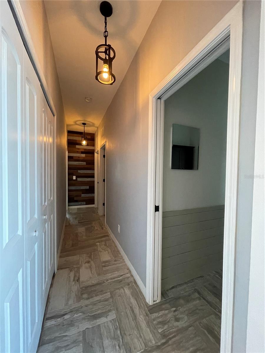 Image 34 of 54 For 11814 53rd Court E