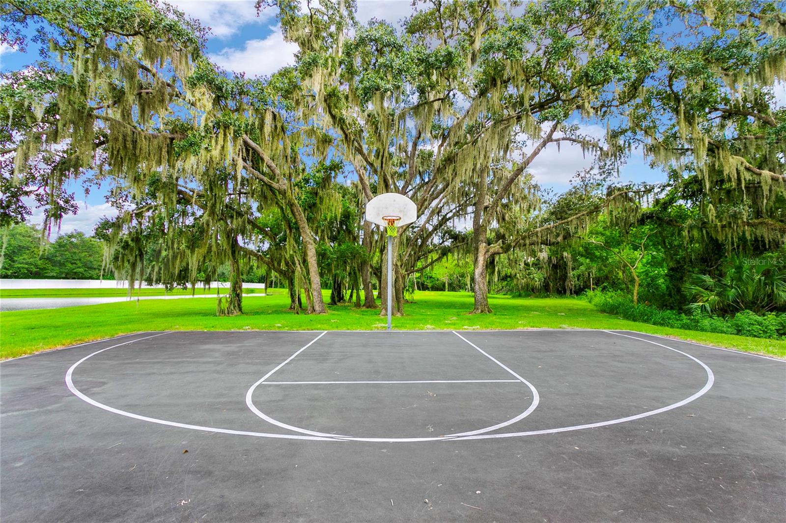 Image 52 of 54 For 11814 53rd Court E