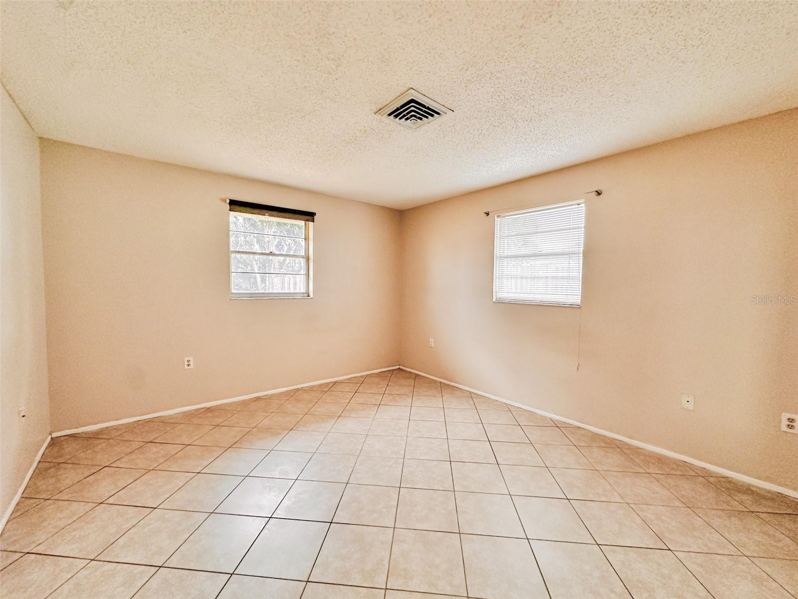 Image 13 of 20 For 1444 Strada D Argento