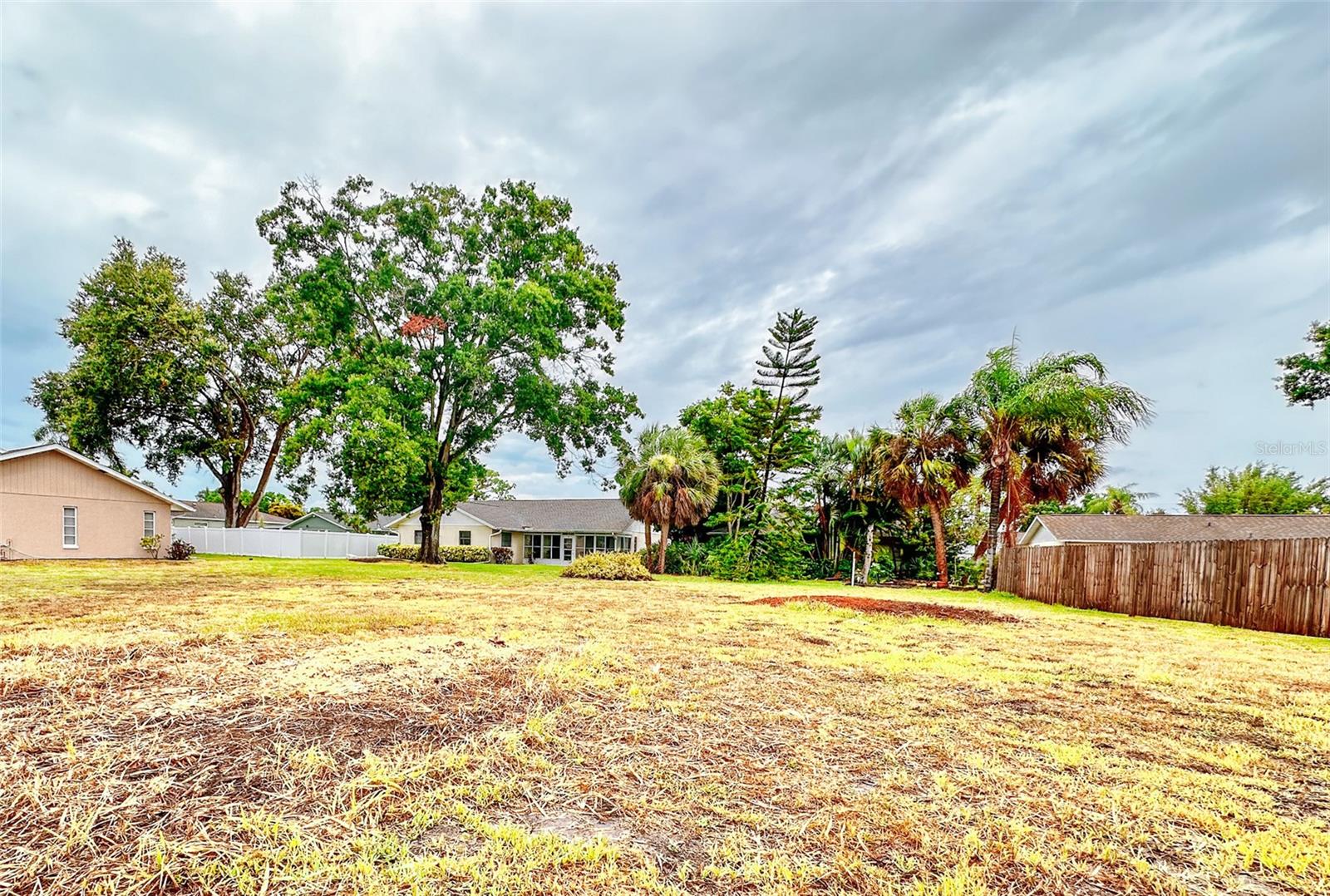 Image 15 of 20 For 1444 Strada D Argento