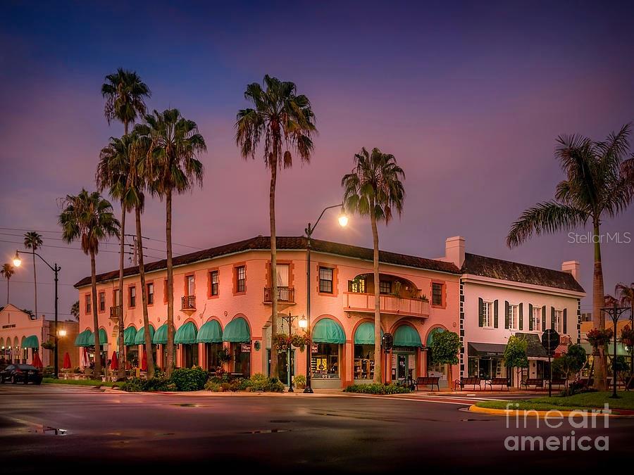 Image 27 of 28 For 1444 Strada D Argento