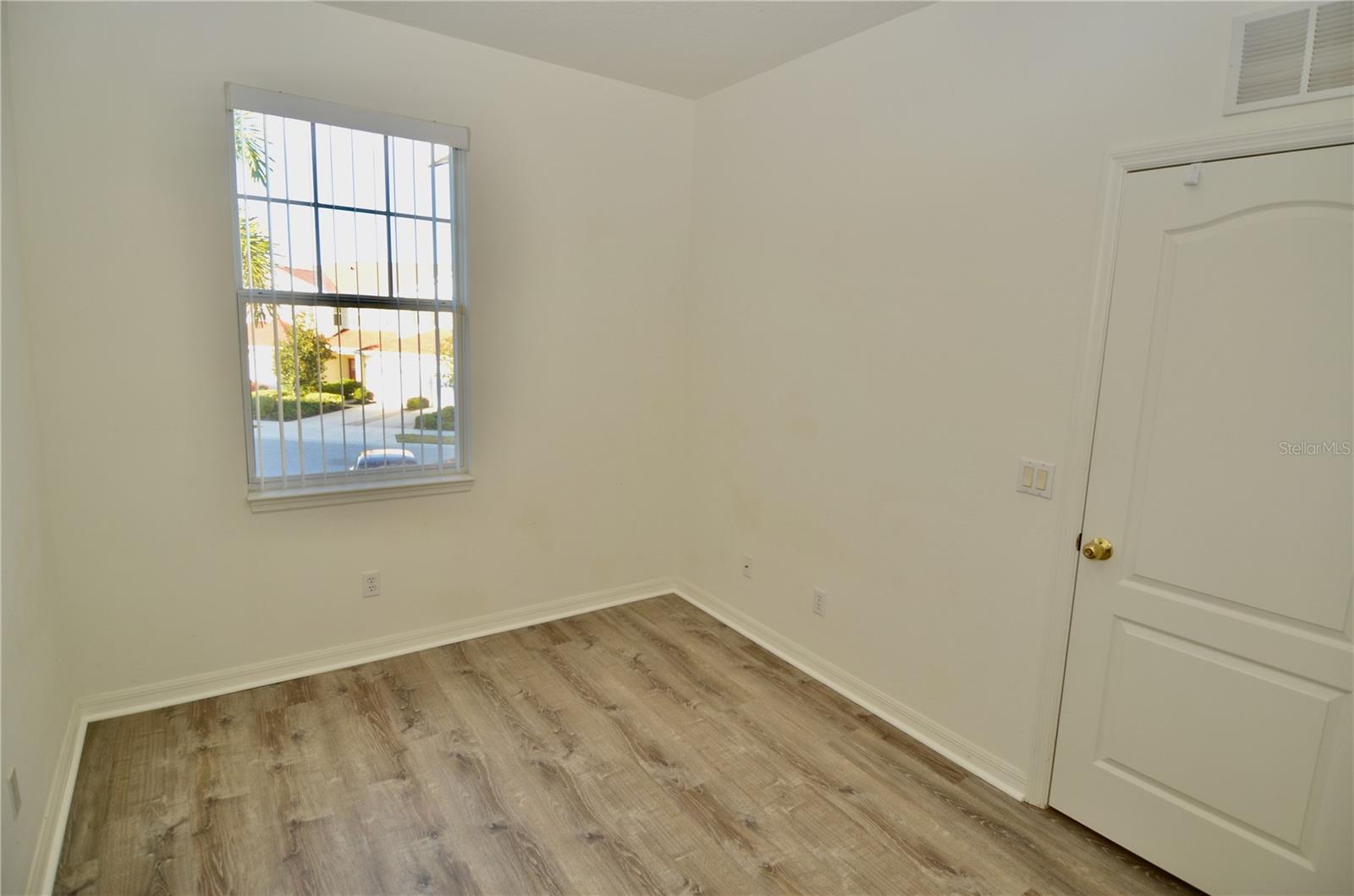 Image 14 of 46 For 1221 Jonah Drive