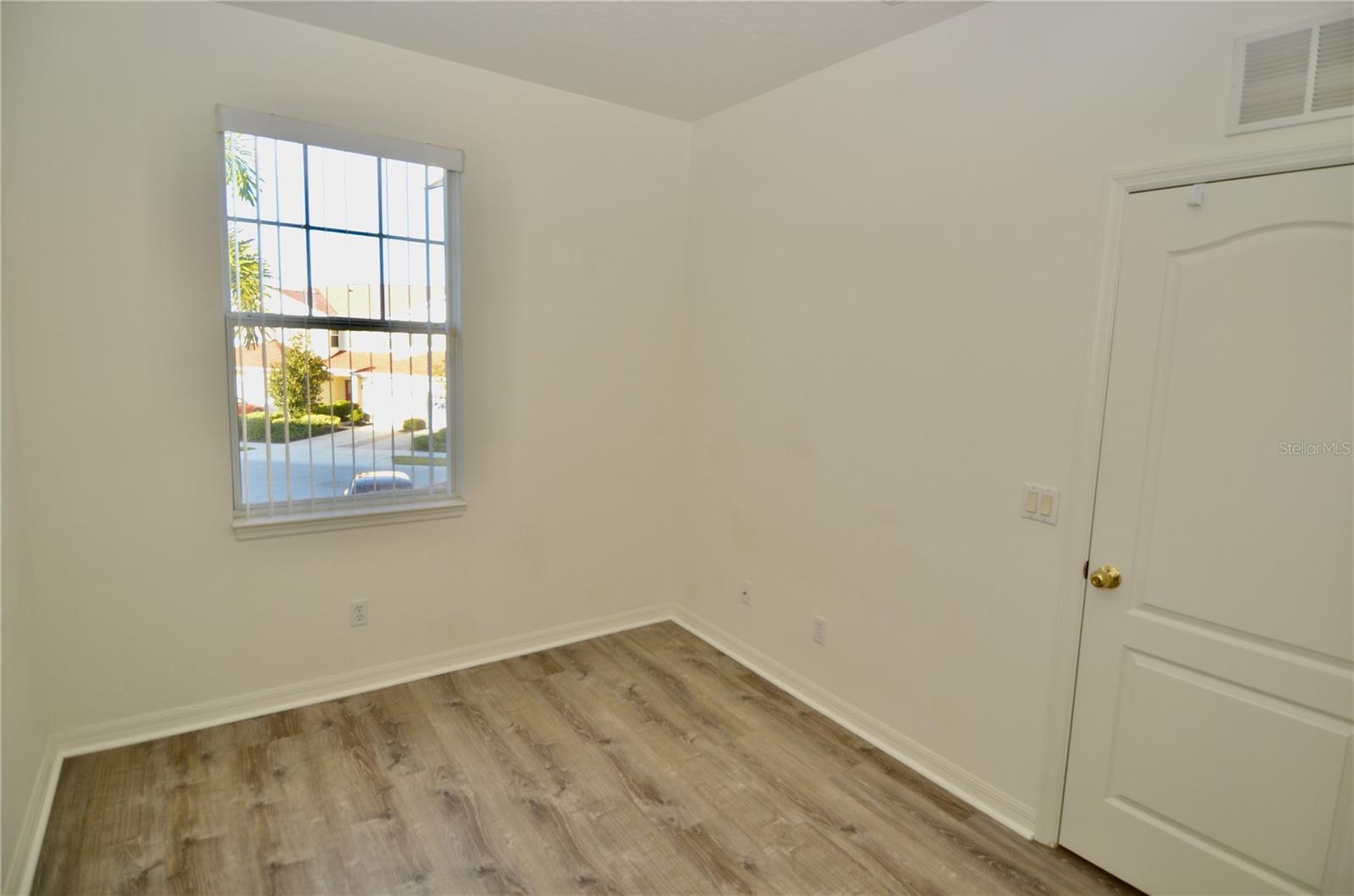 Image 15 of 46 For 1221 Jonah Drive