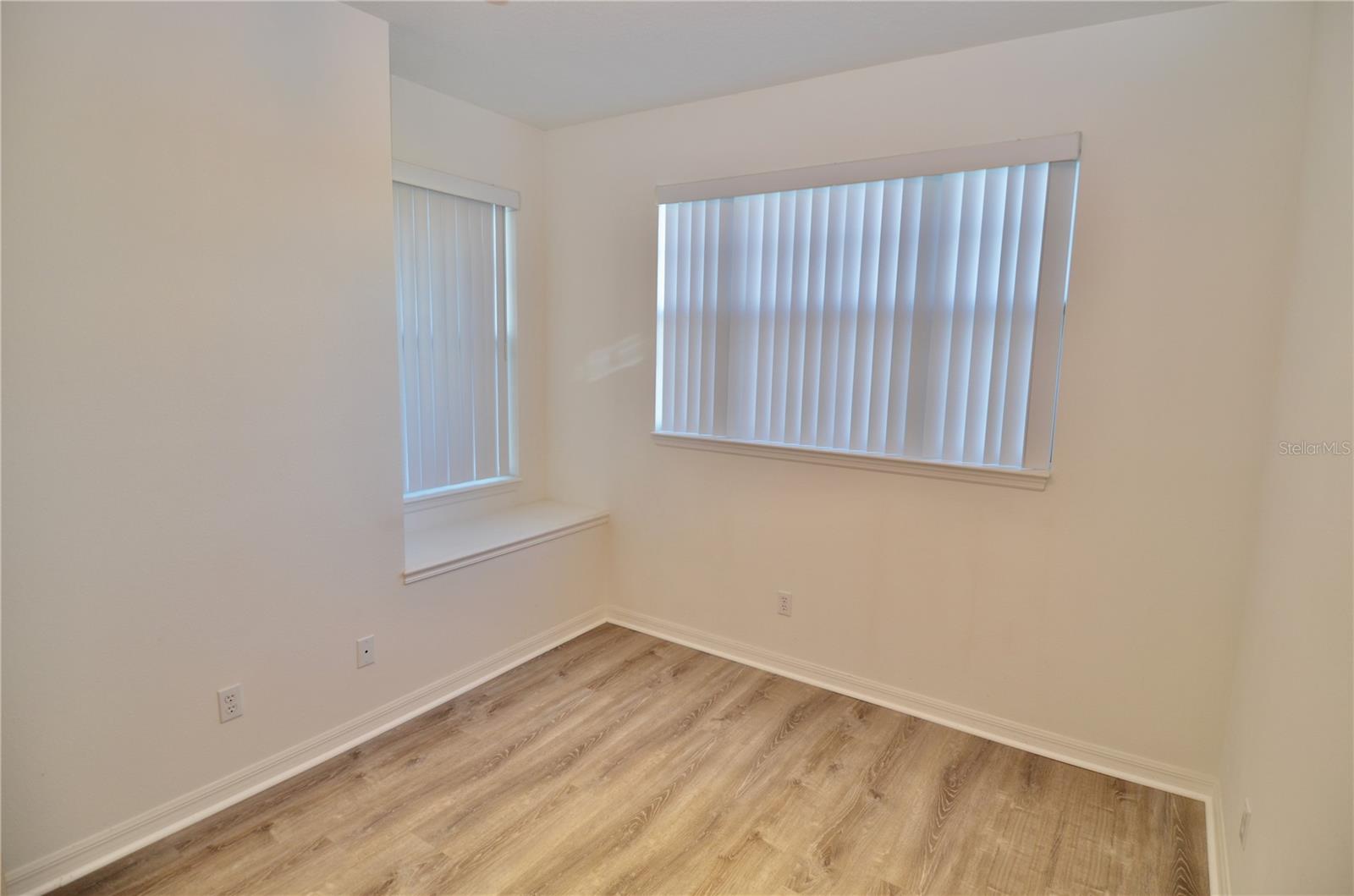 Image 17 of 46 For 1221 Jonah Drive