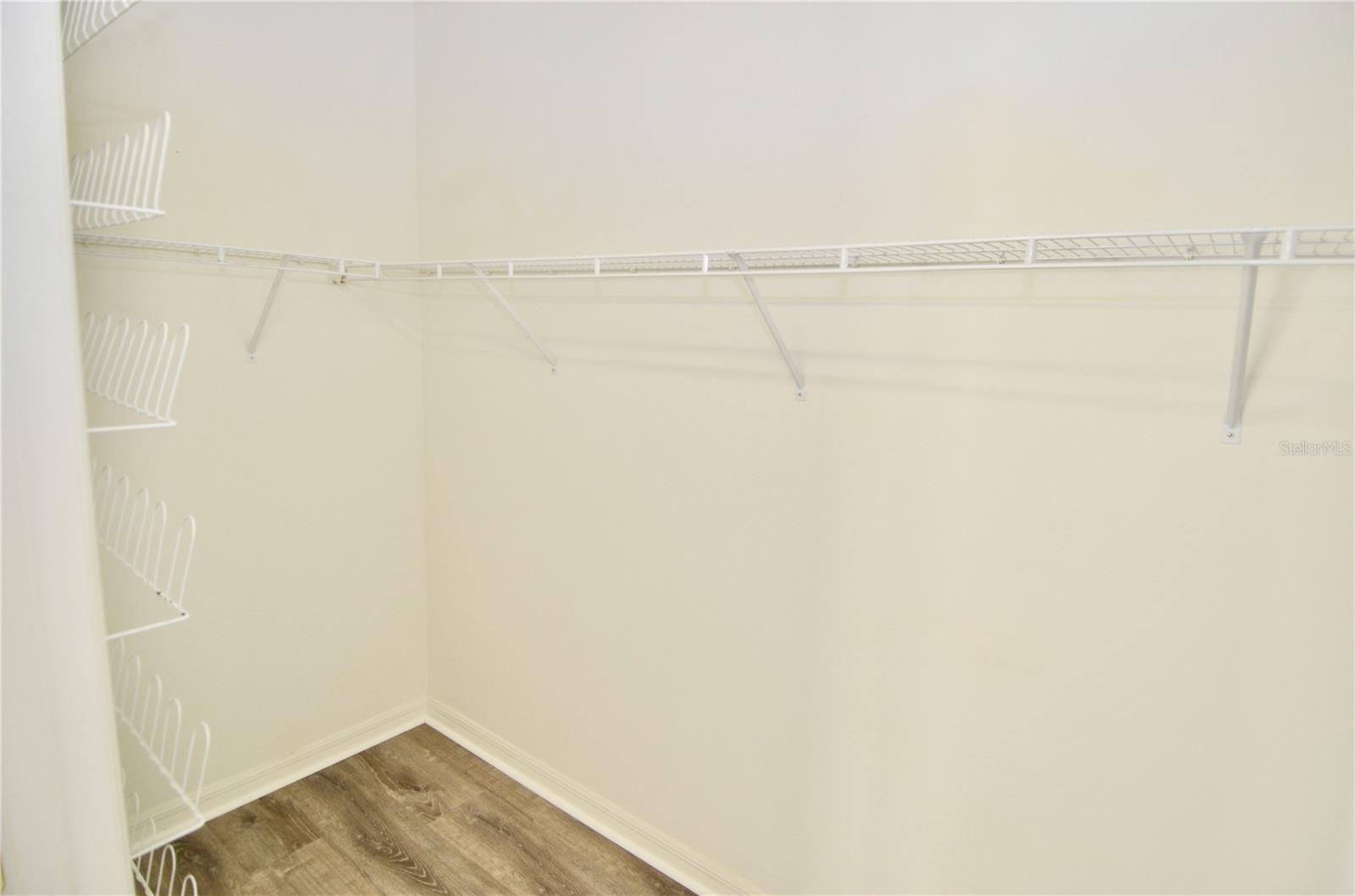 Image 25 of 46 For 1221 Jonah Drive