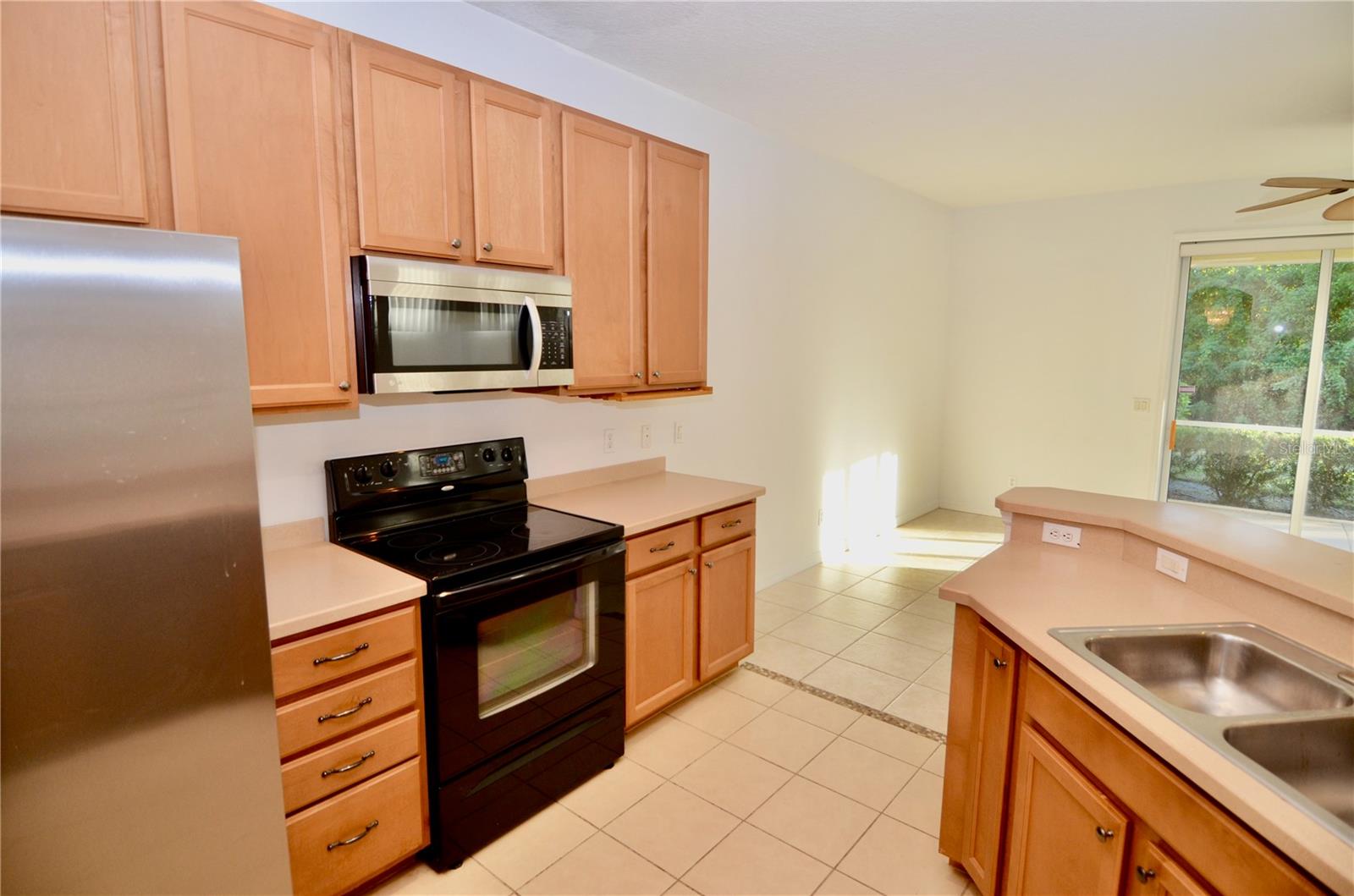 Image 4 of 46 For 1221 Jonah Drive